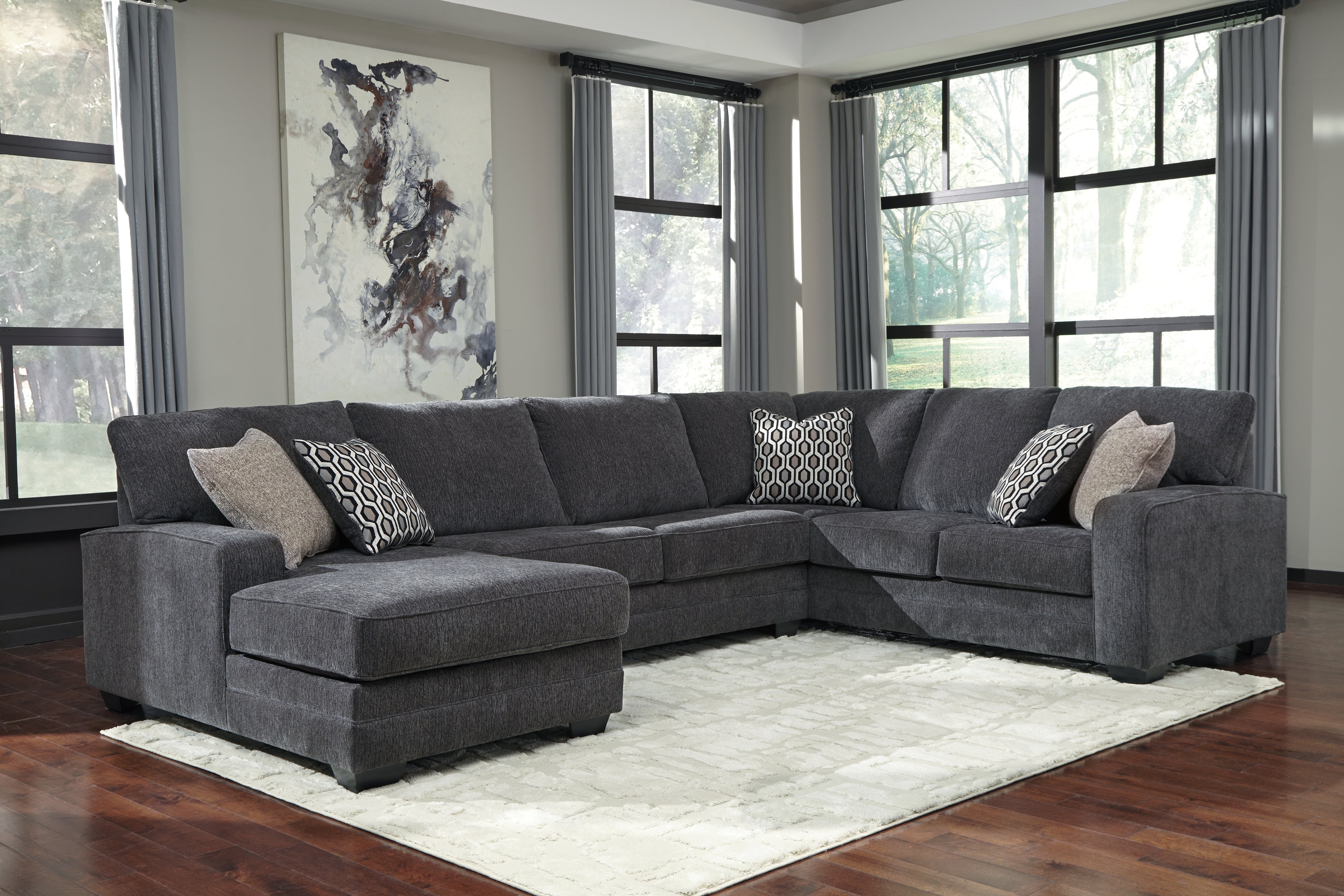 Elite Furniture Outlet - Ashley Furniture - Tracling Sectional - RAF 3-Piece Sectional with Chaise / Slate - 72600S1