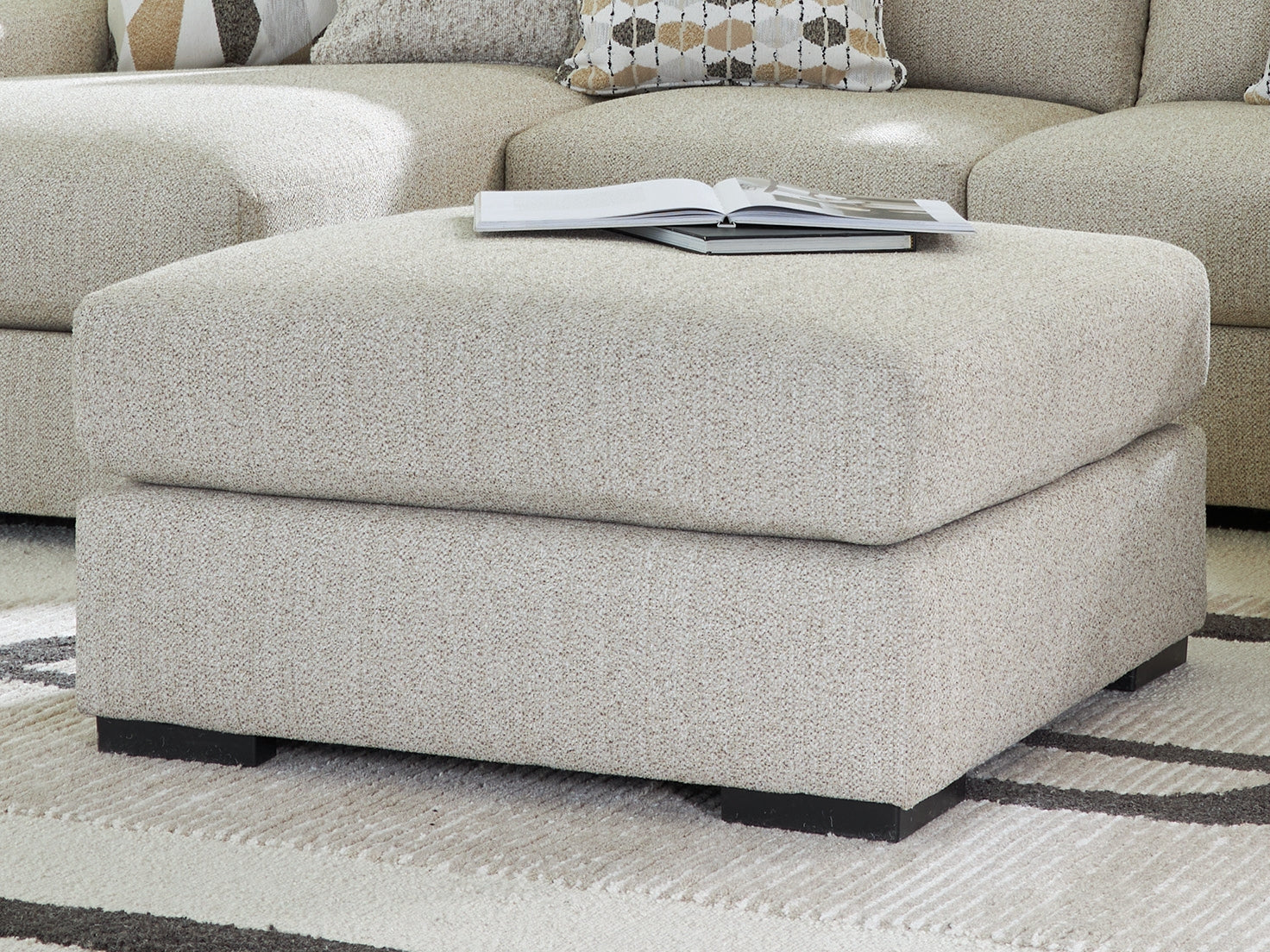 Elite Furniture Outlet - Ashley Furniture - Laurelgrove Living Room - Oversized Accent Ottoman / Pebble - 7510508