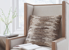 Elite Furniture Outlet - Ashley Furniture - Nealton Pillows - Pillow / Brown/White - A1001050P