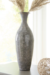 Elite Furniture Outlet - Ashley Furniture - Brockwich Vase - Vase / Antique Gray - A2000589