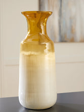 Elite Furniture Outlet - Ashley Furniture - Wynburg Vase - Vase / White/Amber - A2000724