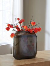 Elite Furniture Outlet - Ashley Furniture - Sumner Vase - Vase / Gray/Gold Finish - A2000811