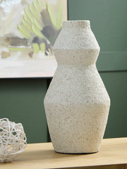Elite Furniture Outlet - Ashley Furniture - Dawthorne Vase - Vase / Cream - A2000850