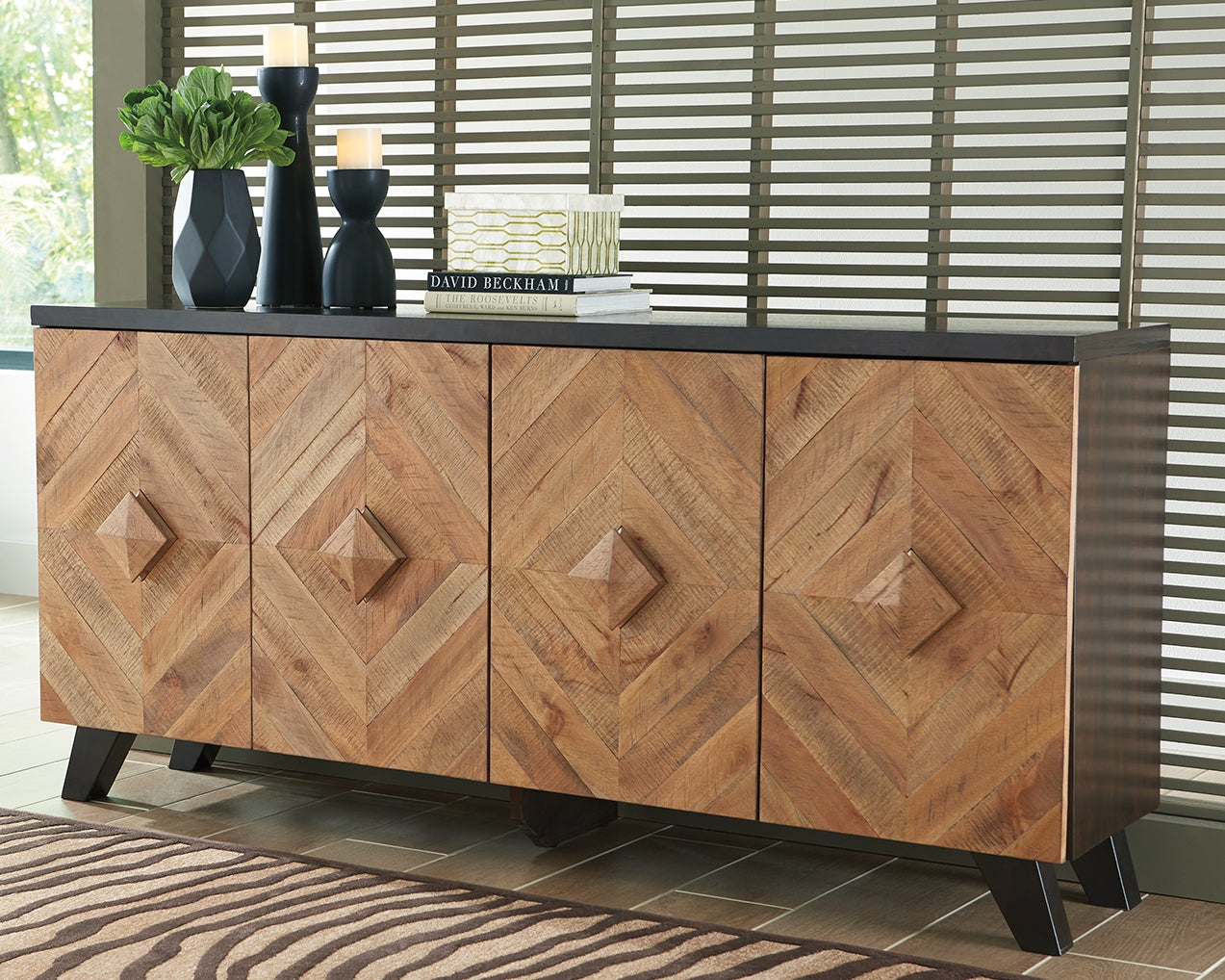 Elite Furniture Outlet - Ashley Furniture - Robin Ridge Accent Cabinet - Accent Cabinet / Two-tone Brown - A4000031
