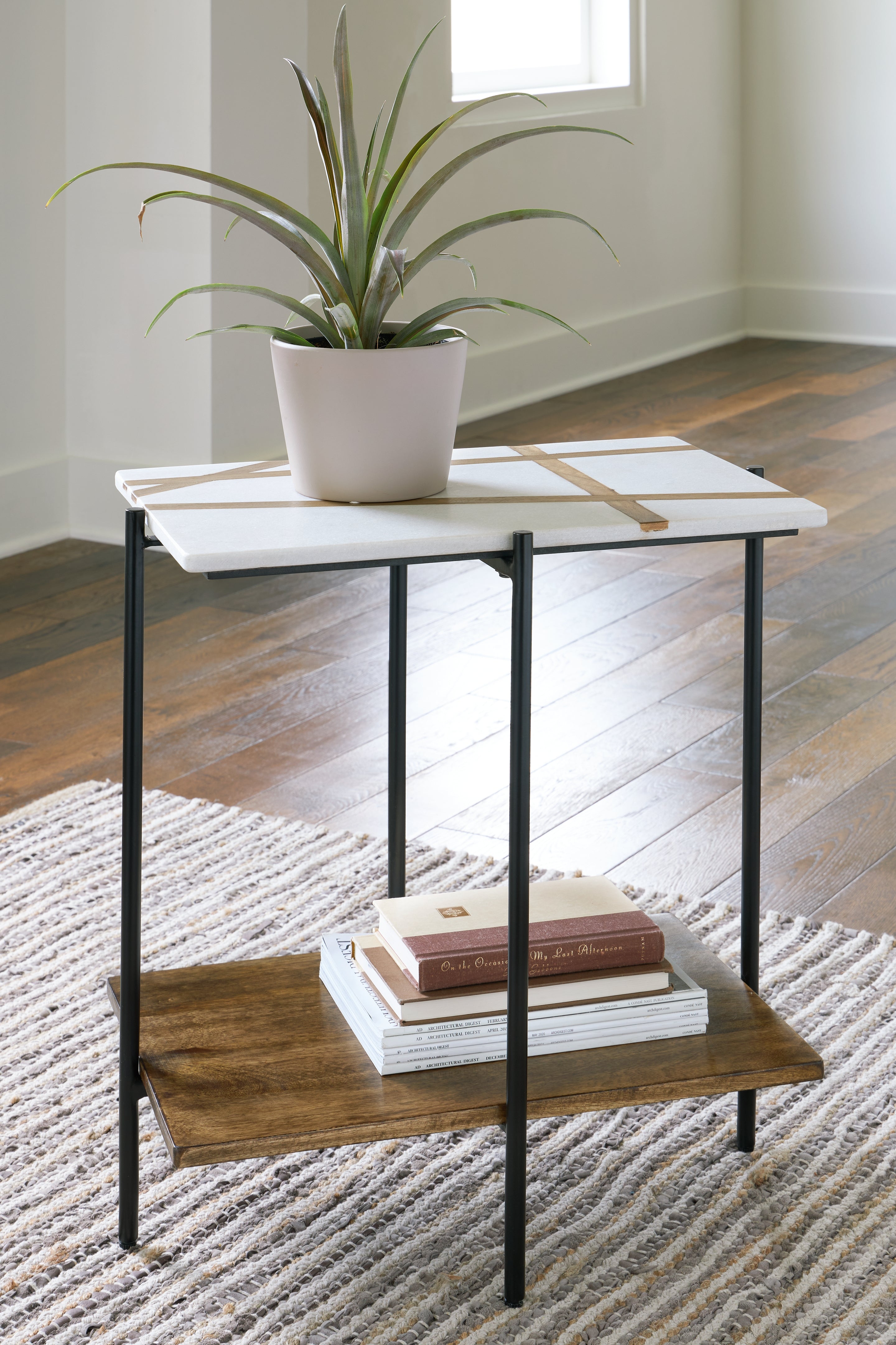 Elite Furniture Outlet - Ashley Furniture - Braxmore Accent Table - Accent Table / White/Light Brown - A4000525