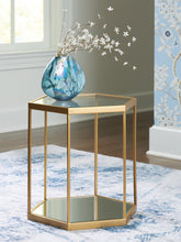Elite Furniture Outlet - Ashley Furniture - Veerwick Accent Coffee Table - Accent Cocktail Table / Gold Finish - A4000661