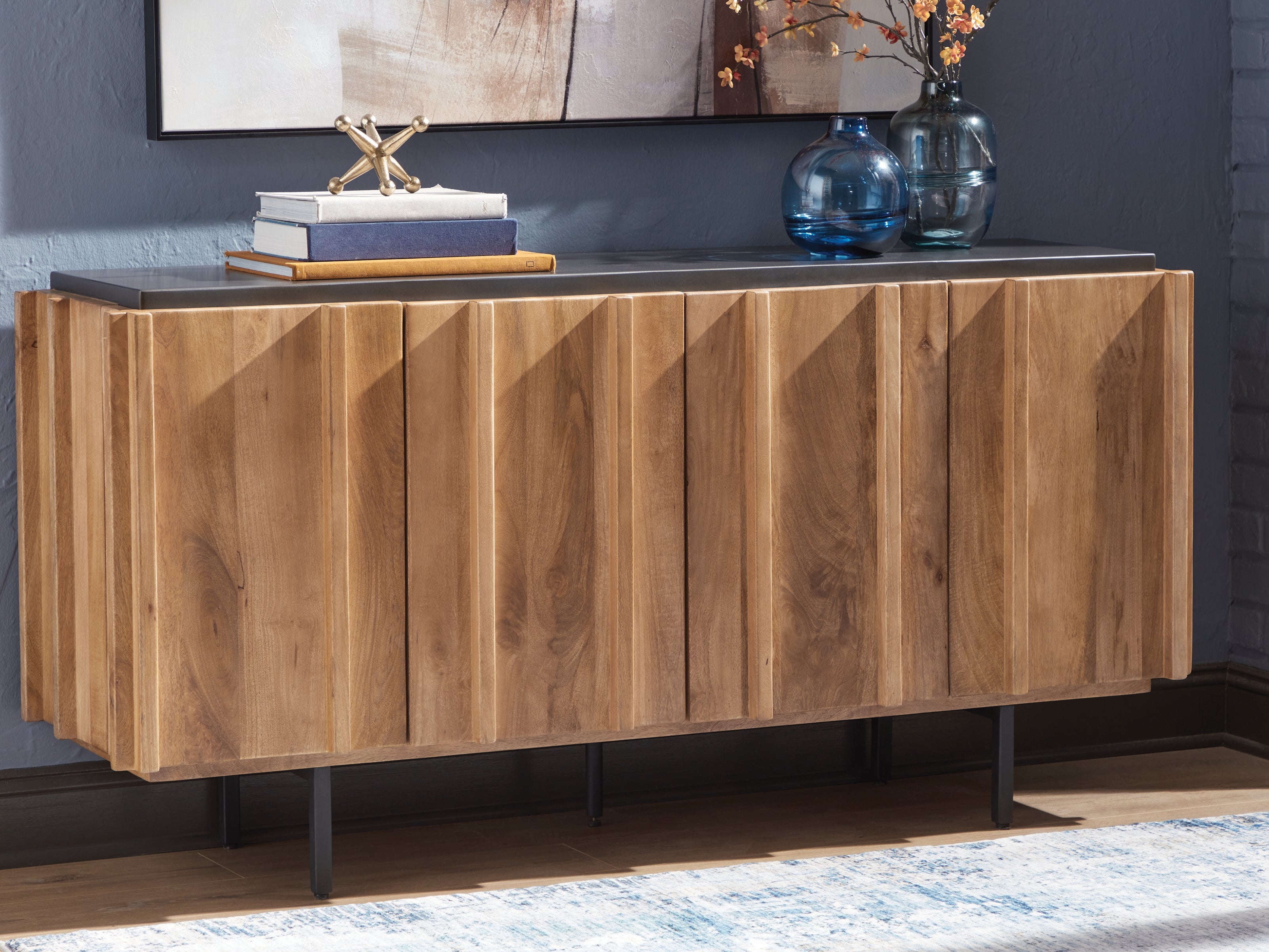 Elite Furniture Outlet - Ashley Furniture - Quintavious Accent Cabinet - Accent Cabinet / Brown/Charcoal - A4000685