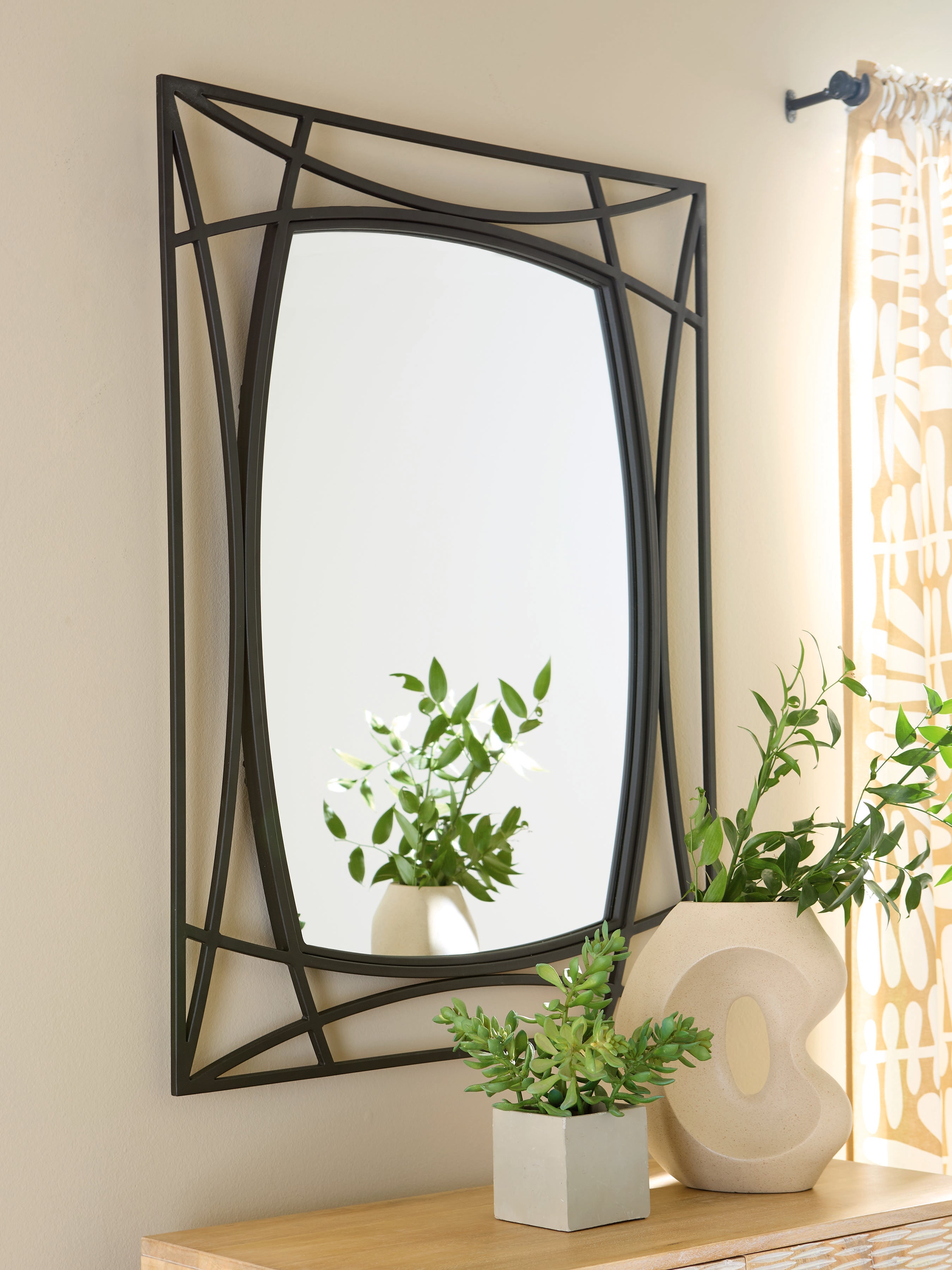 Elite Furniture Outlet - Ashley Furniture - Freenville Mirror - Accent Mirror / Black - A8010408