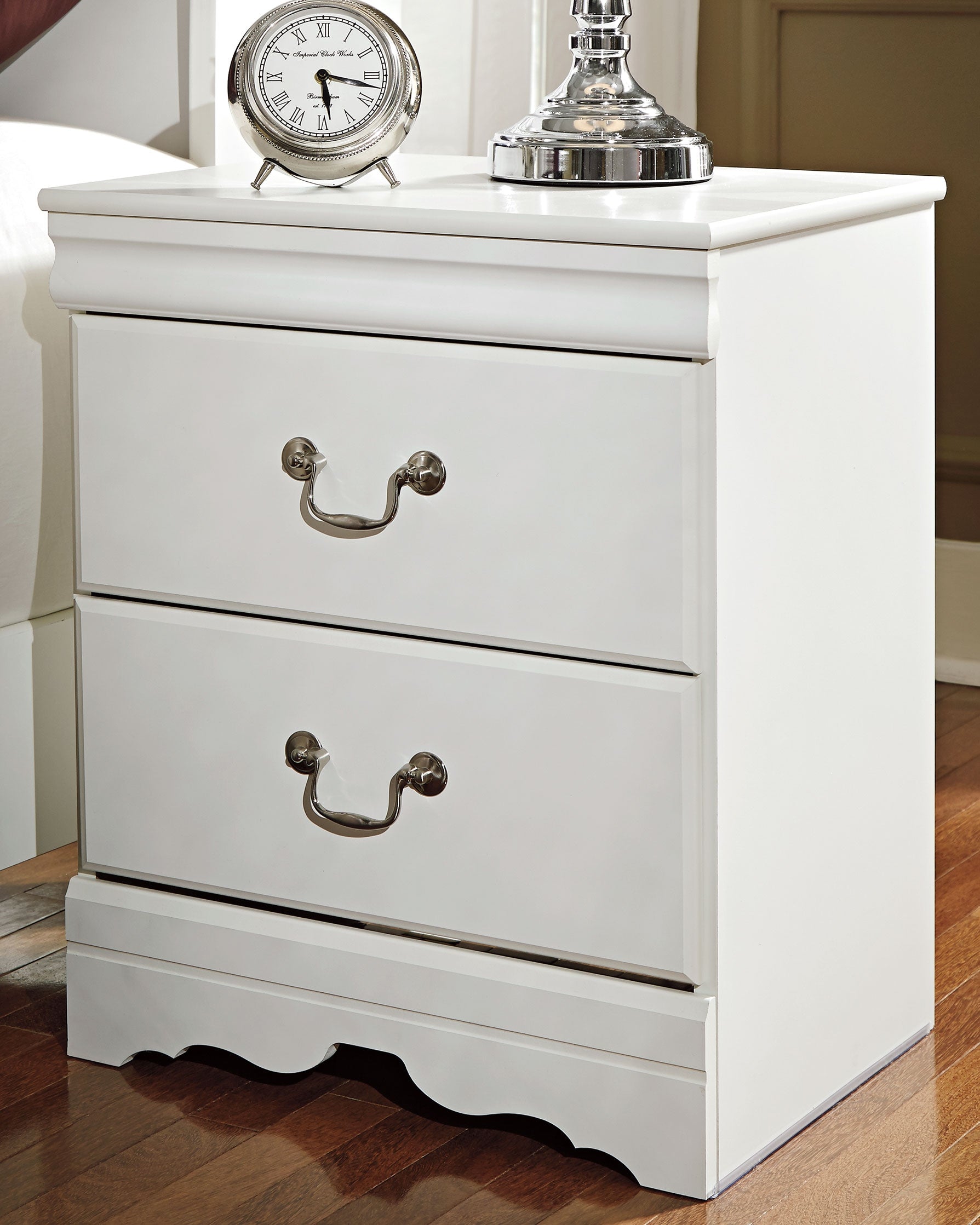 Elite Furniture Outlet - Ashley Furniture - Anarasia Bedroom - Five Drawer Chest / White - B129-46