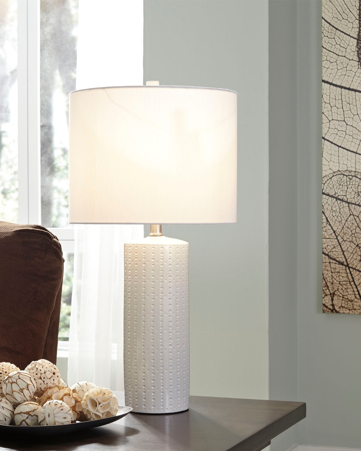 Elite Furniture Outlet - Ashley Furniture - Steuben Lighting - Ceramic Table Lamp (Set of 2) / White - L177904