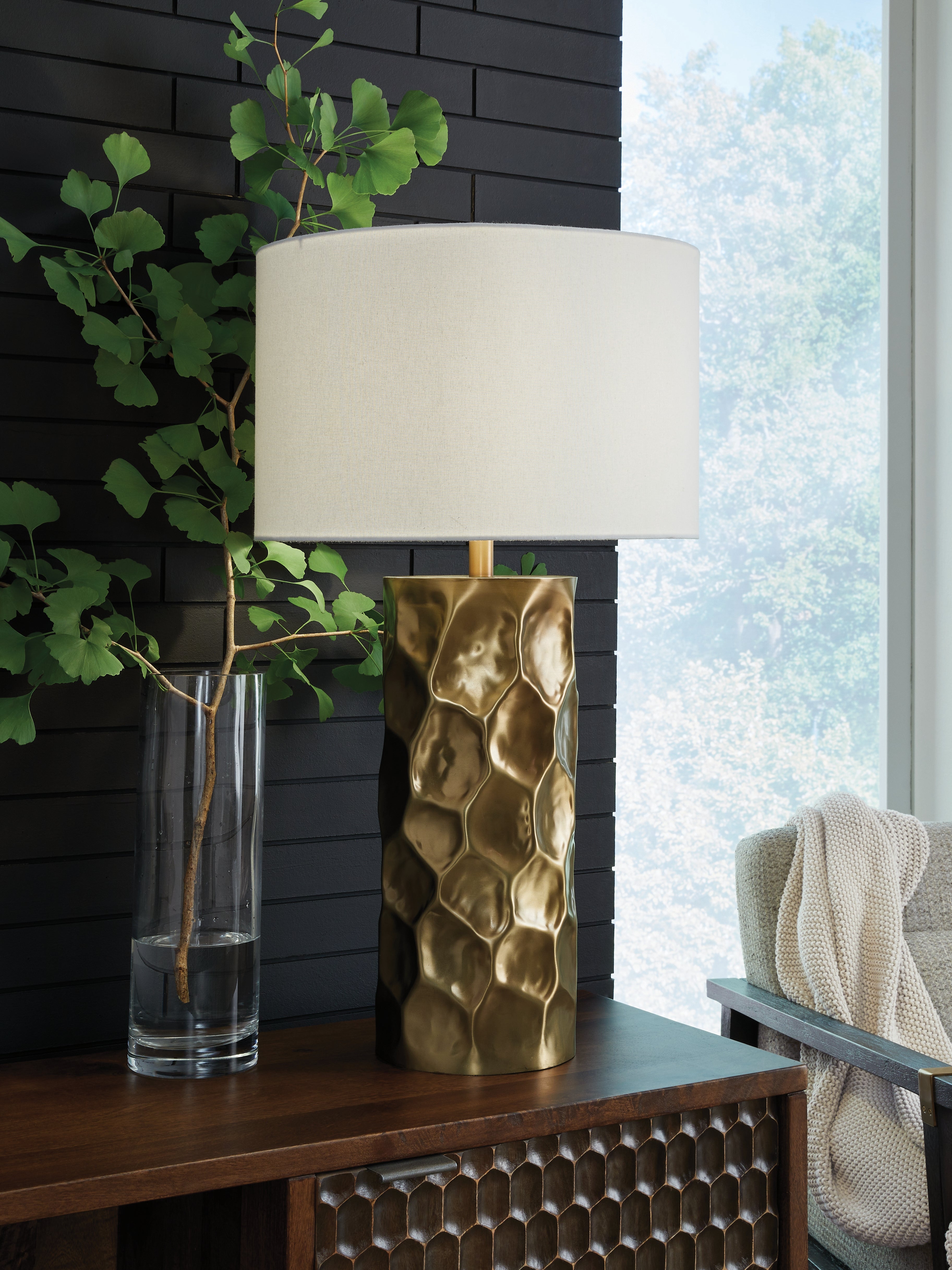 Elite Furniture Outlet - Ashley Furniture - Marshawn Lighting - Metal Table Lamp (1/CN) / Gold Finish - L207524