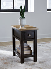 Elite Furniture Outlet - Ashley Furniture - Drazmine Chairside End Table - Chair Side End Table / Brown - T734-17