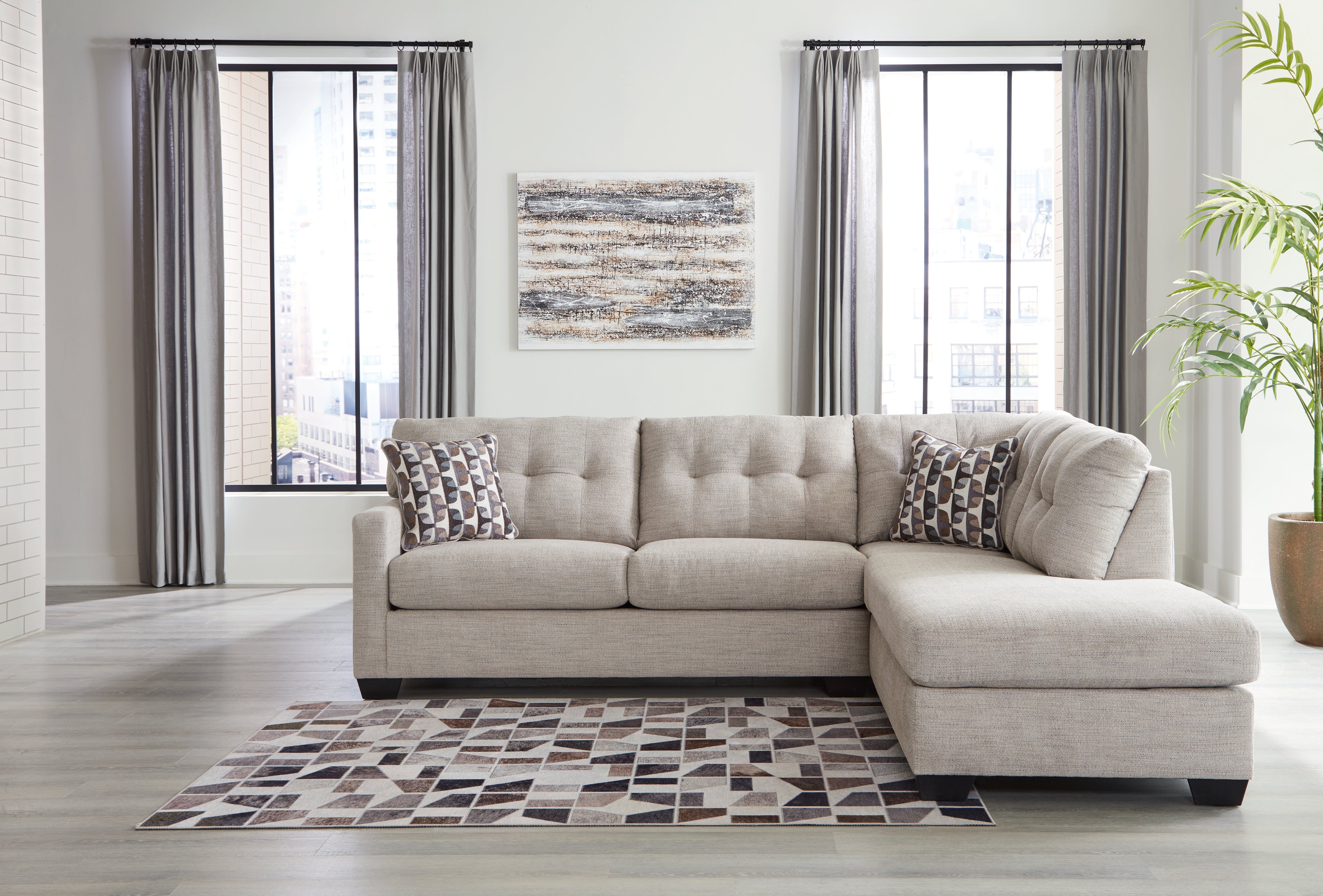 Elite Furniture Outlet - Ashley Furniture - Mahoney Sectional - LAF 2-Piece Sectional with Chaise / Pebble - 31004S2