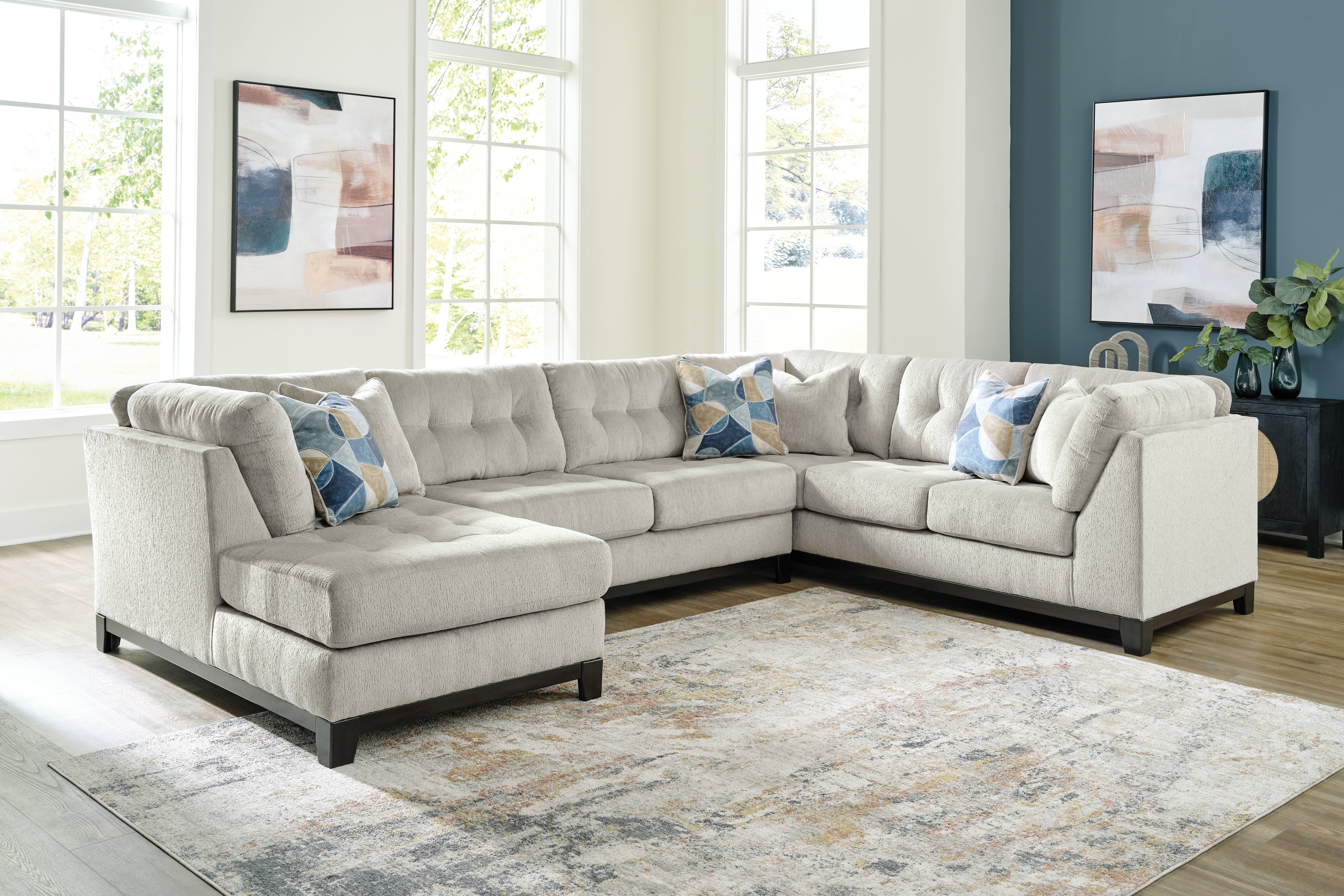 Elite Furniture Outlet - Ashley Furniture - Maxon Place Sectional - RAF 3-Piece Sectional with Chaise / Stone - 33004S1