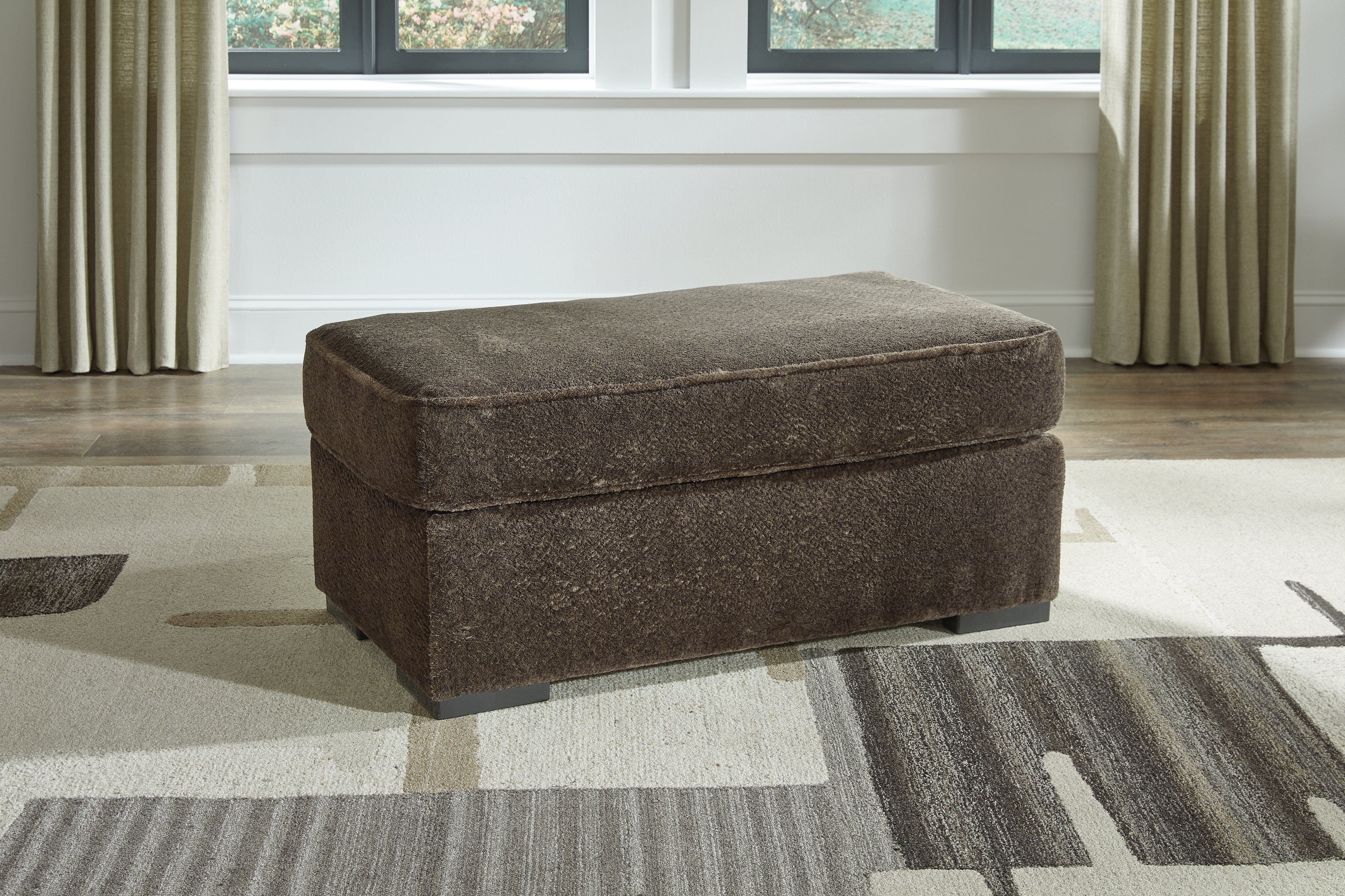 Elite Furniture Outlet - Ashley Furniture - Aylesworth Living Room - Ottoman / Chocolate - 5370214