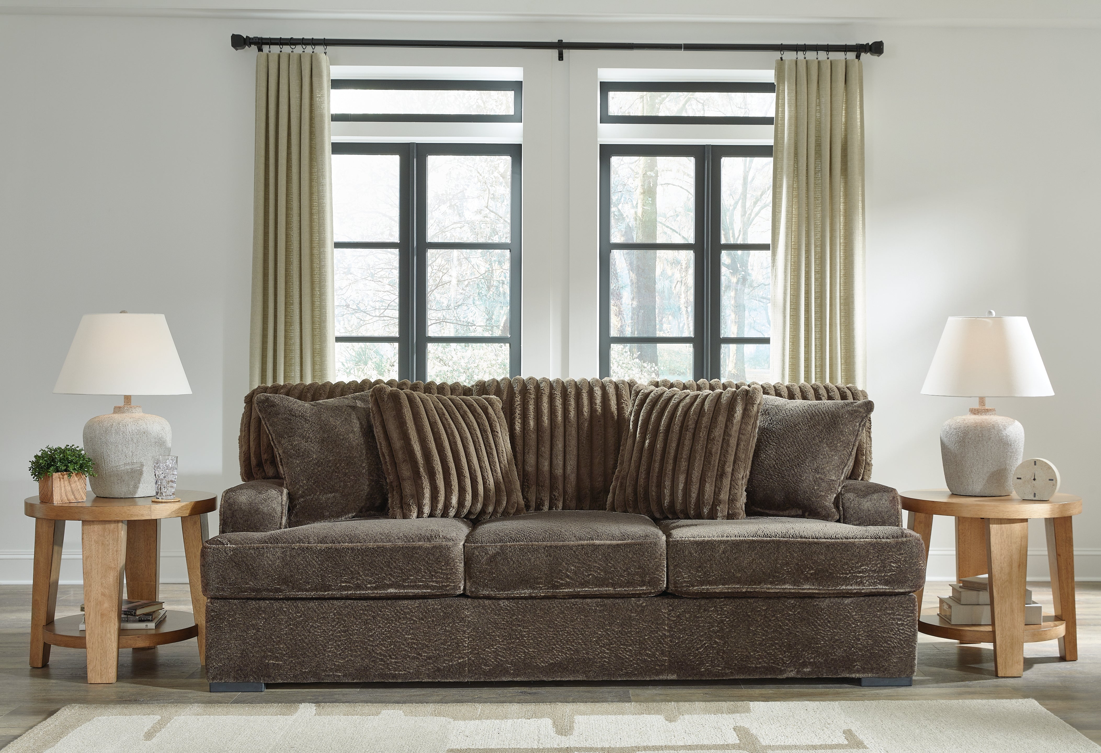 Elite Furniture Outlet - Ashley Furniture - Aylesworth Living Room - Sofa / Chocolate - 5370238