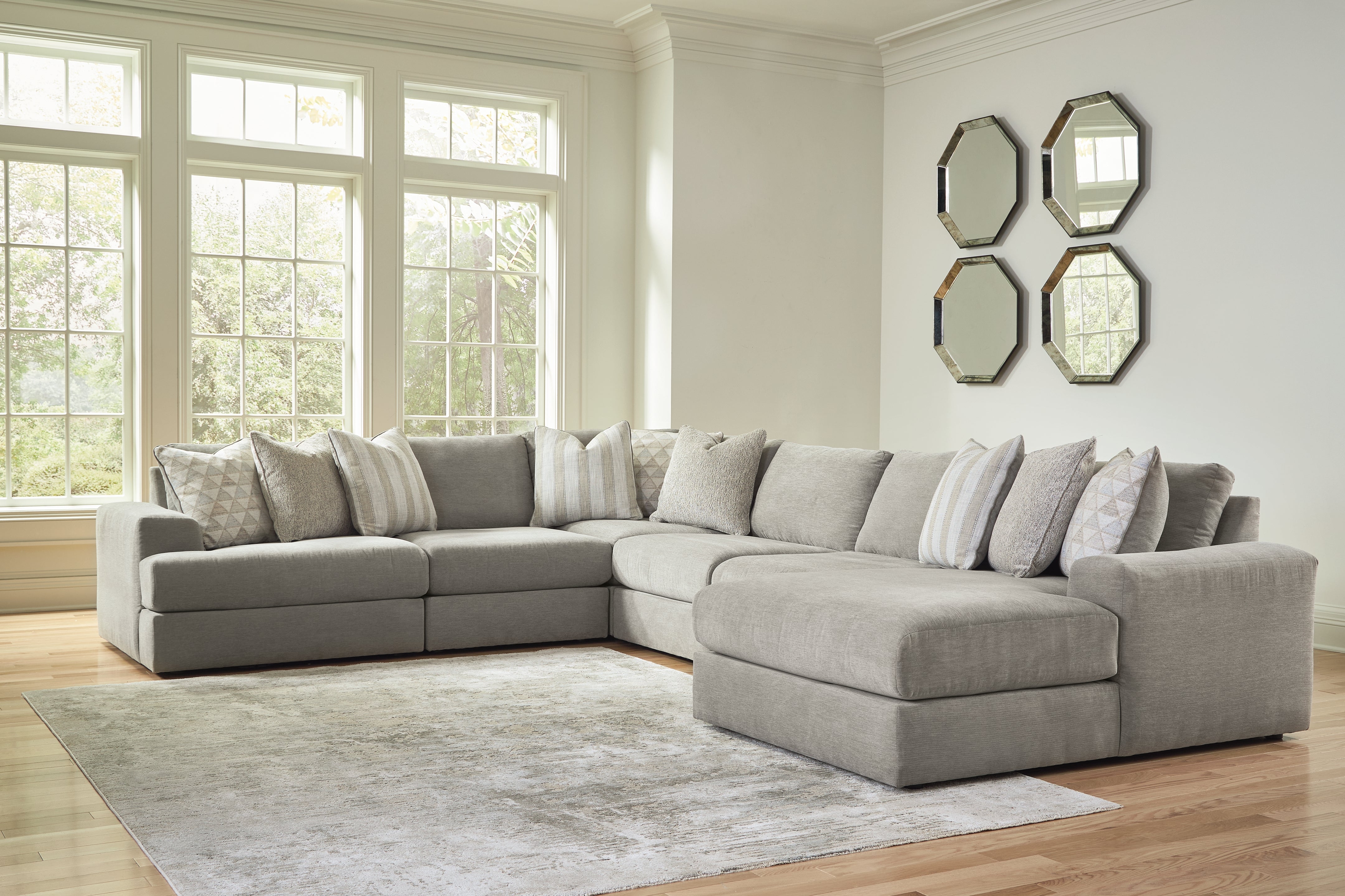 Elite Furniture Outlet - Ashley Furniture - Avaliyah Sectional - RAF 6-Piece Sectional with Chaise / Ash - 58103S12