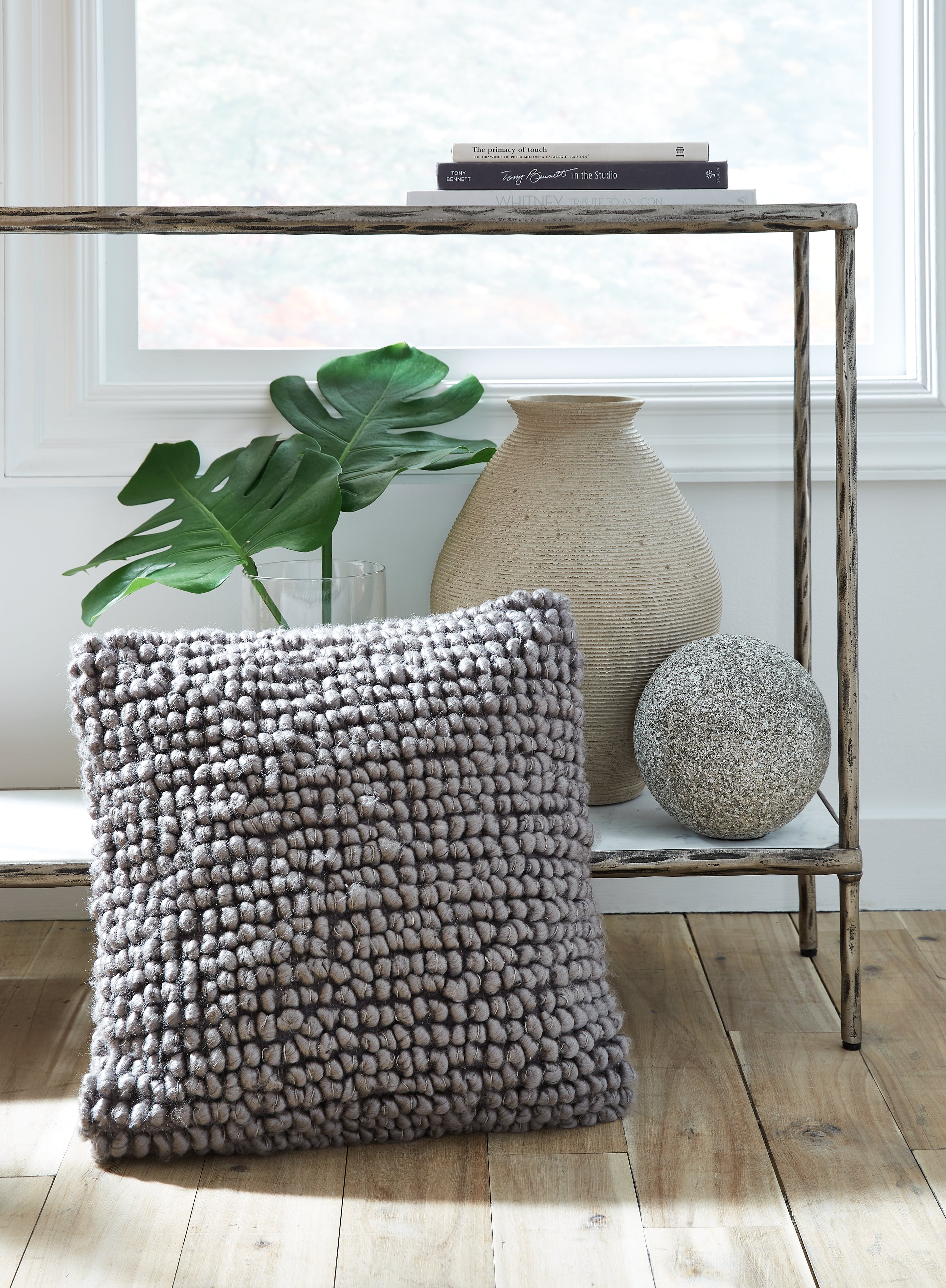 Elite Furniture Outlet - Ashley Furniture - Aavie Pillows - Pillow / Gray - A1000977P