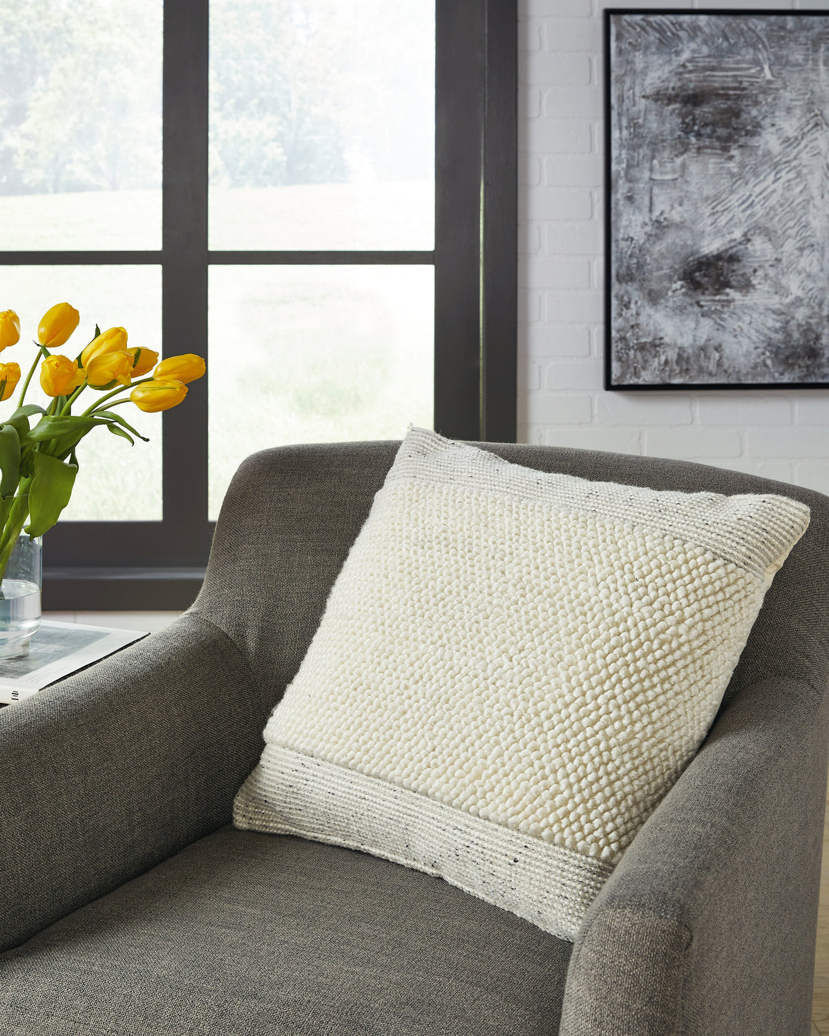 Elite Furniture Outlet - Ashley Furniture - Rowcher Pillows - Pillow / Gray/White - A1001004P