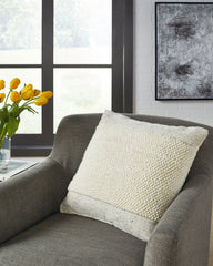 Elite Furniture Outlet - Ashley Furniture - Rowcher Pillows - Pillow / Gray/White - A1001004P