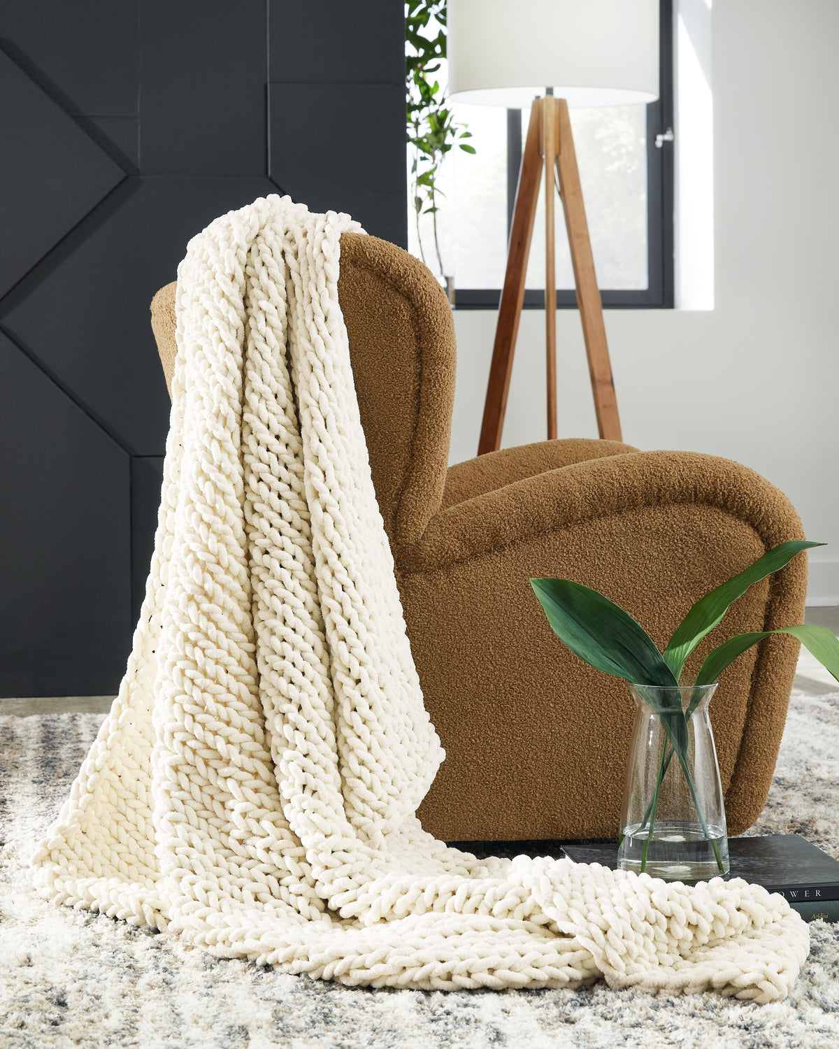 Elite Furniture Outlet - Ashley Furniture - Chaddon Throw (Set of 3) - Throw (3/CS) / Ivory - A1001060
