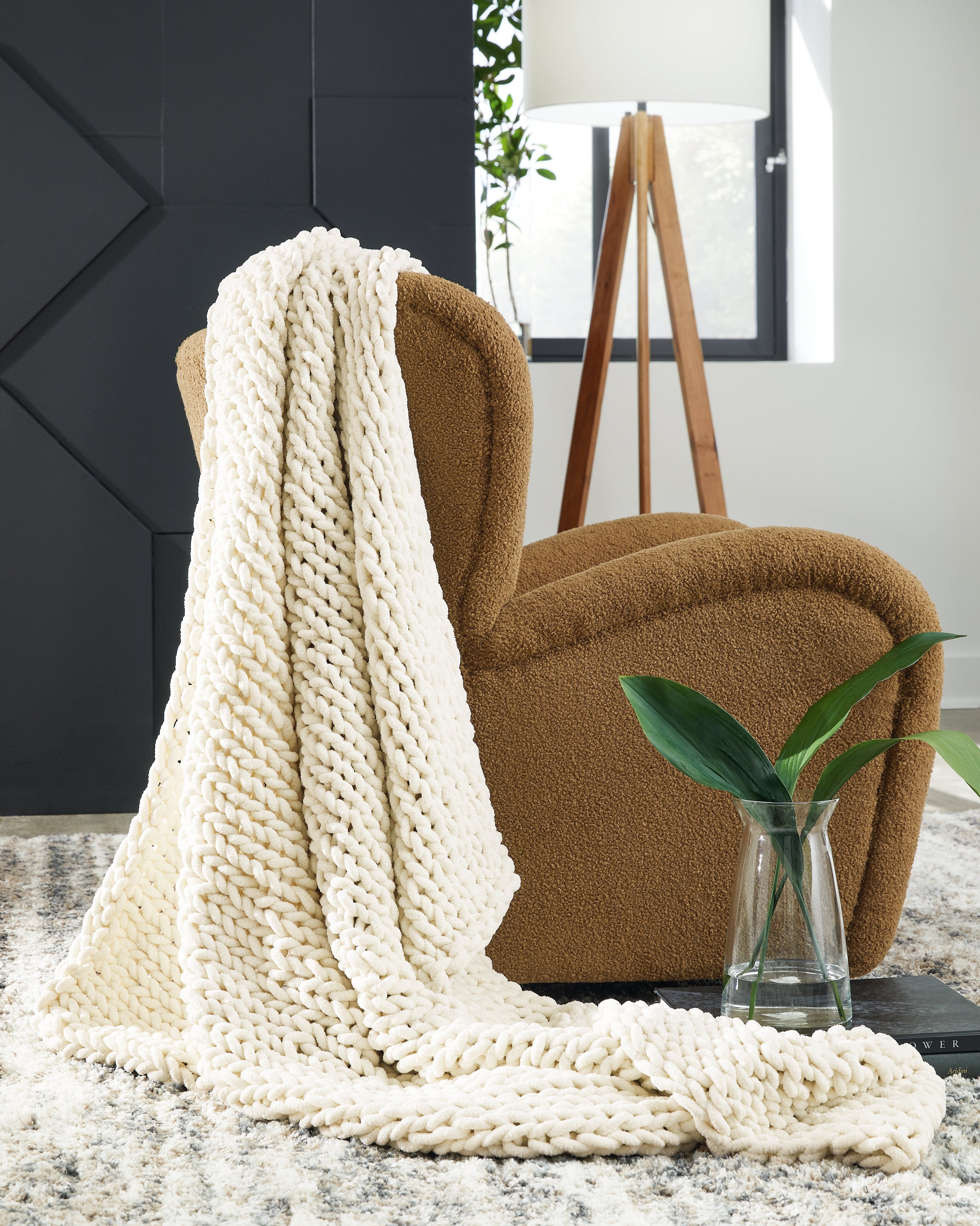 Elite Furniture Outlet - Ashley Furniture - Chaddon Throw - Throw / Ivory - A1001060T