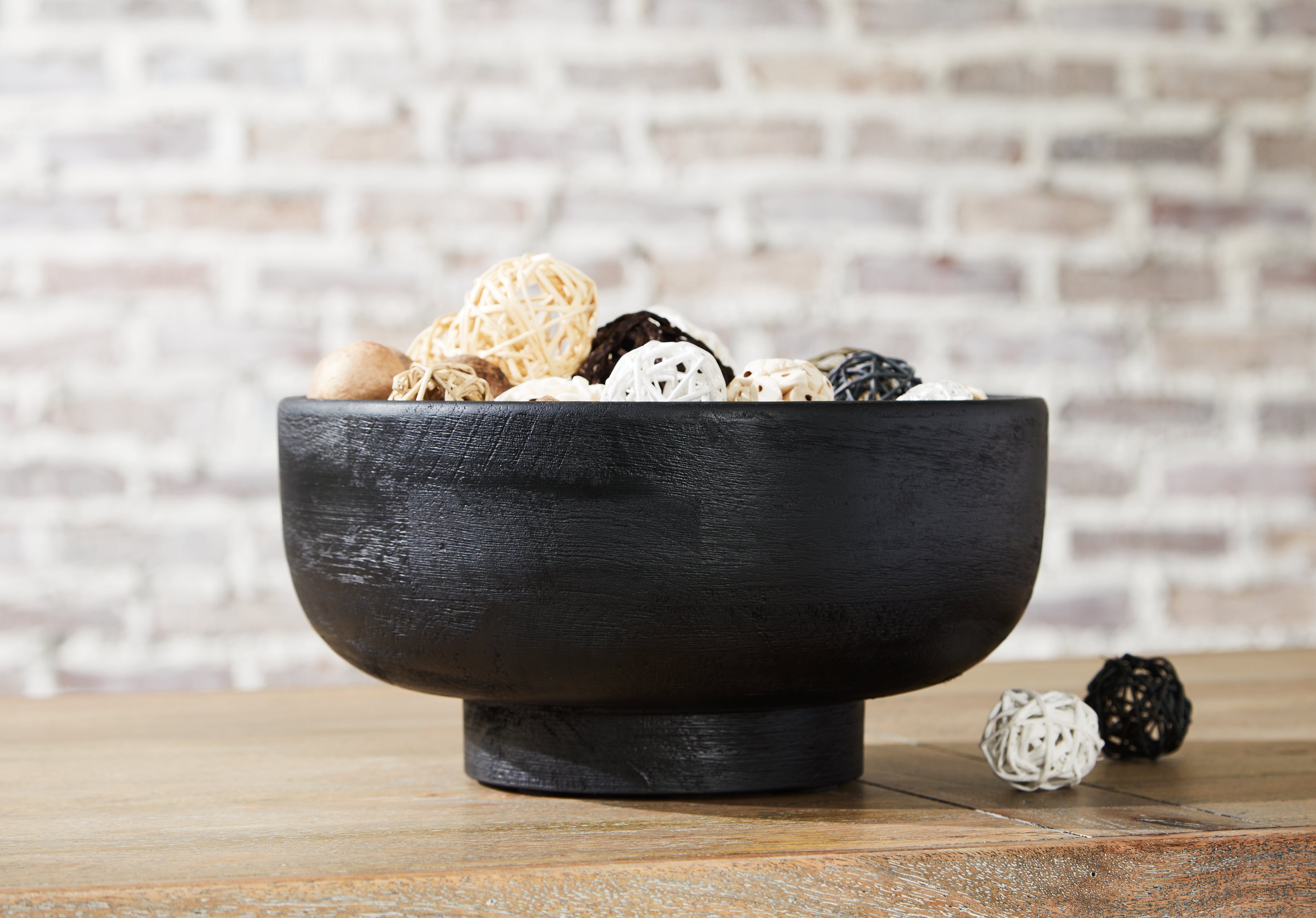 Elite Furniture Outlet - Ashley Furniture - Brynnington Bowl - Bowl / Black - A2000611
