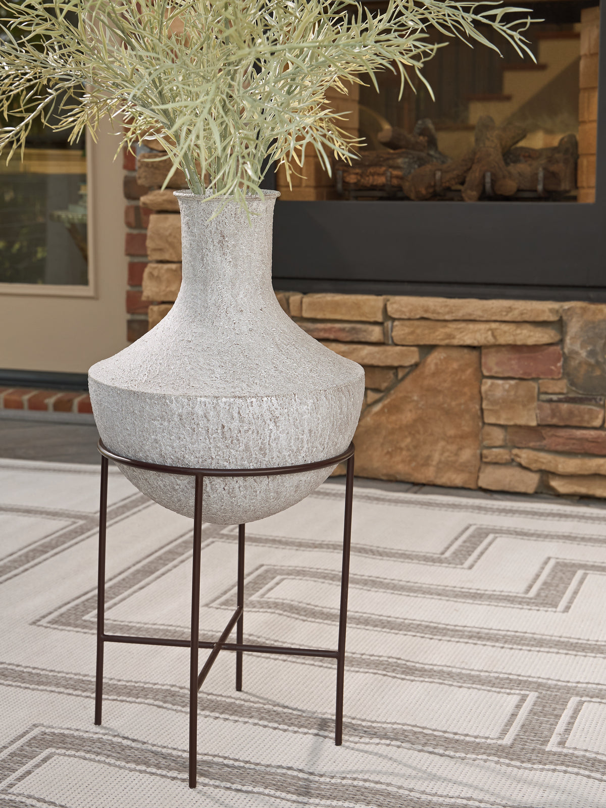 Elite Furniture Outlet - Ashley Furniture - Estonbank Vase - Vase Set / Distressed Cream - A2000748A1