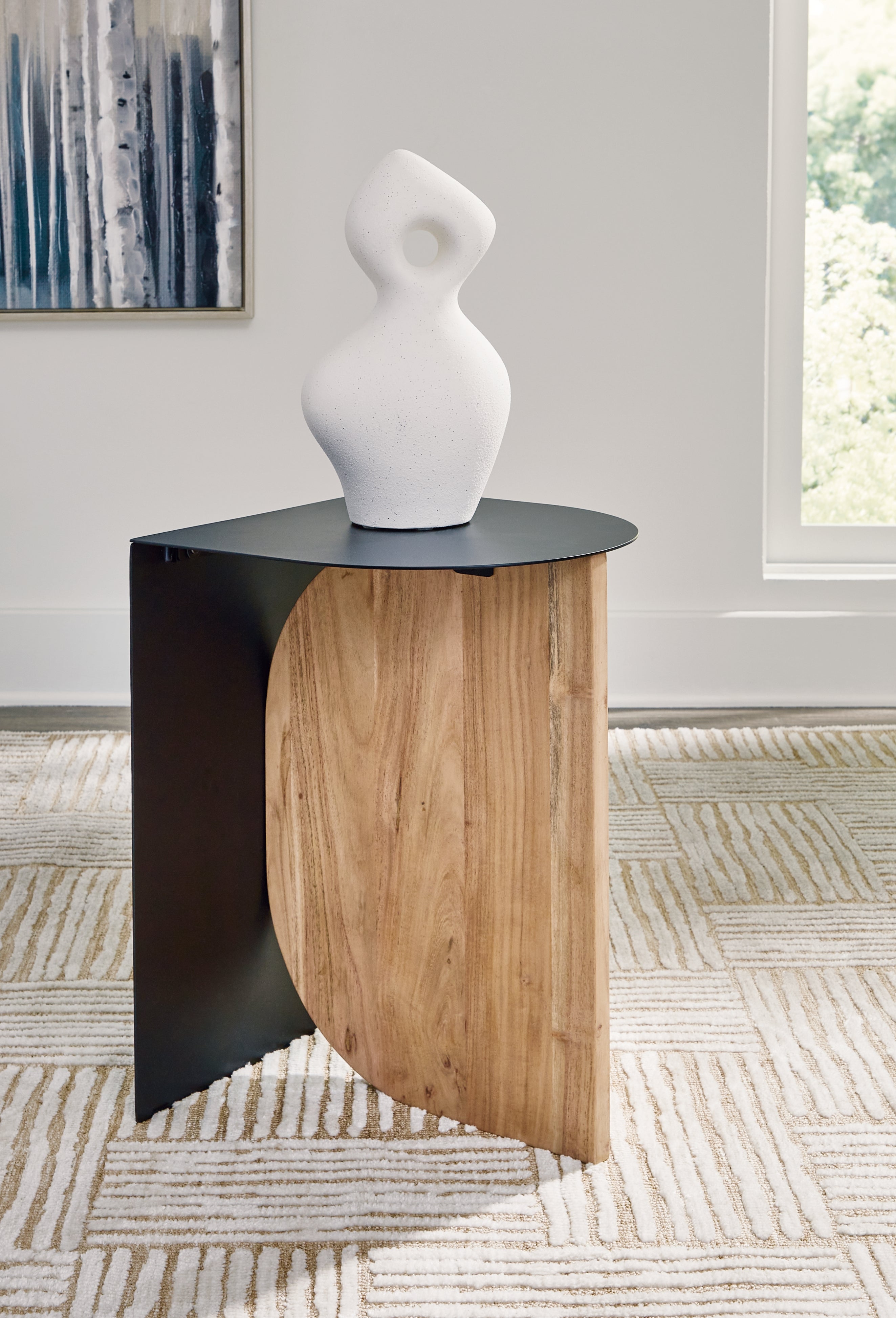 Elite Furniture Outlet - Ashley Furniture - Ladgate Accent Table - Accent Table / Black/Natural - A4000628