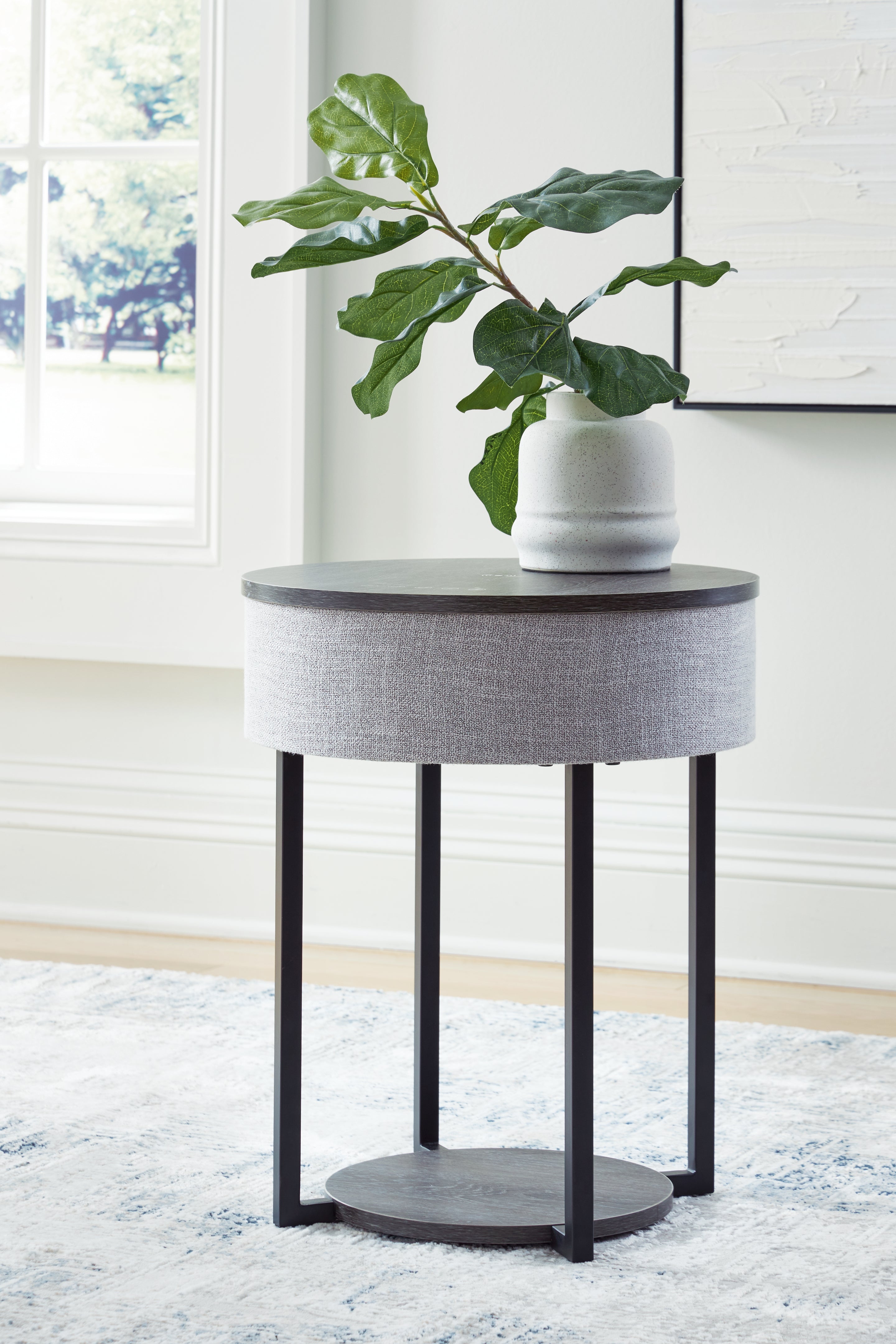 Elite Furniture Outlet - Ashley Furniture - Sethlen Accent Table with Speaker - Accent Table with Speaker / Gray/Black - A4000641