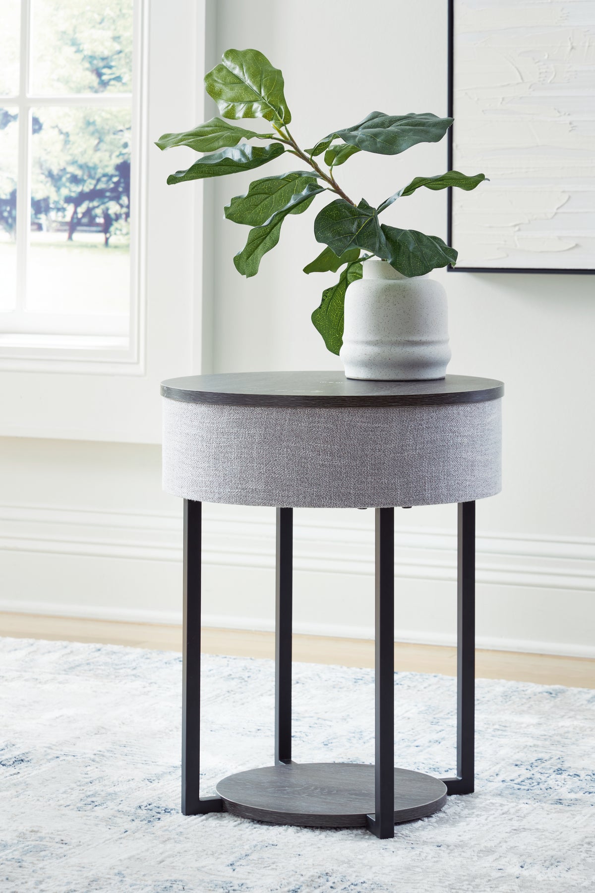 Elite Furniture Outlet - Ashley Furniture - Sethlen Accent Table with Speaker - Accent Table with Speaker / Gray/Black - A4000641