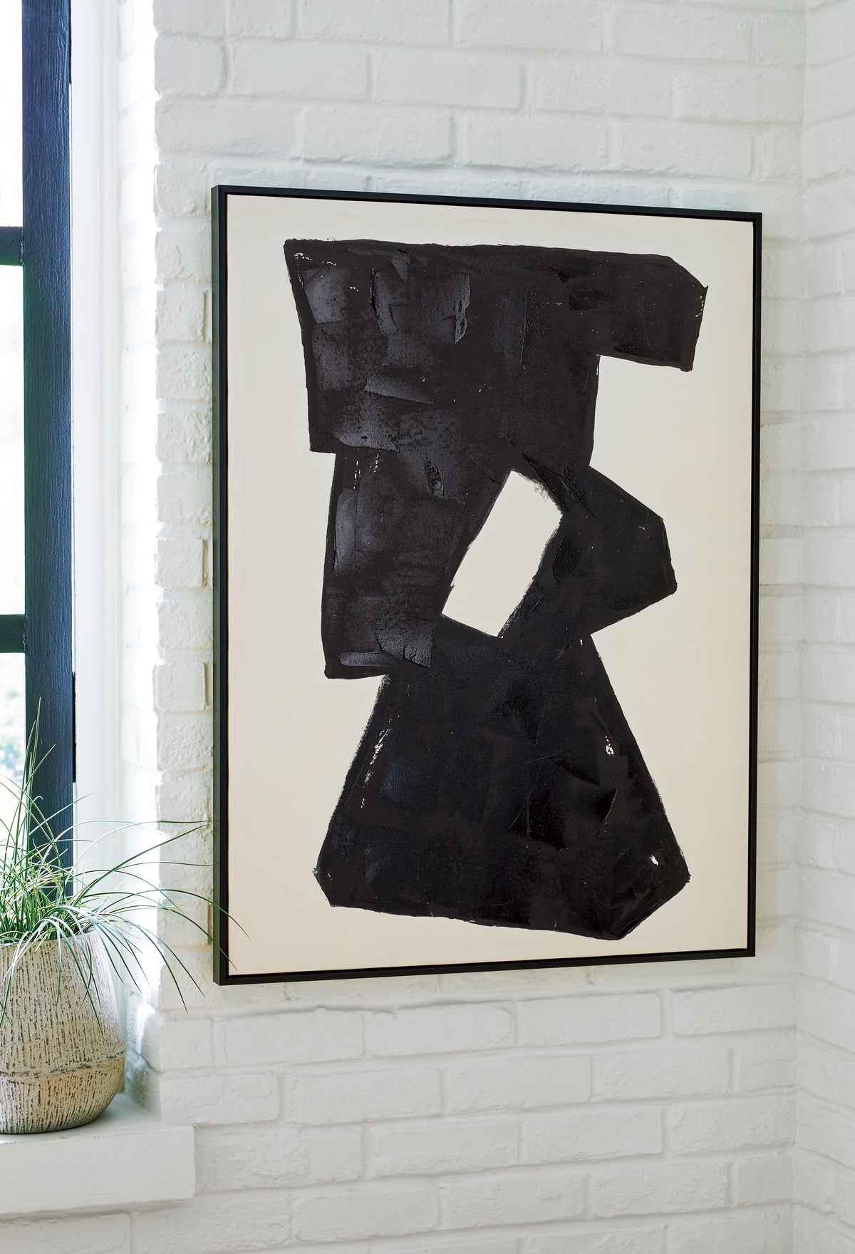 Elite Furniture Outlet - Ashley Furniture - Garviery Wall Decor - Wall Art / Black/Cream - A8000385
