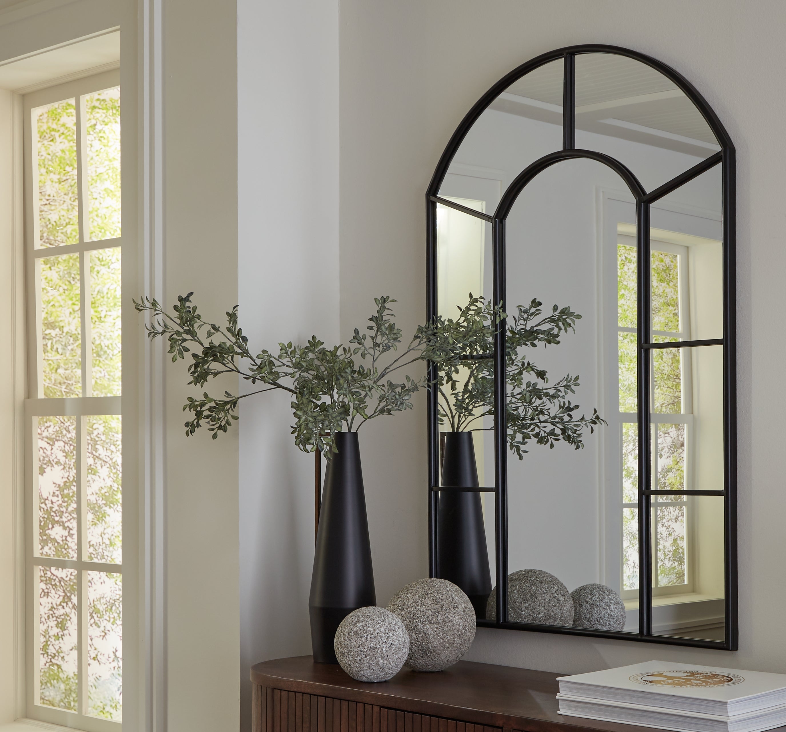 Elite Furniture Outlet - Ashley Furniture - Evengton Mirror - Accent Mirror / Black - A8010319