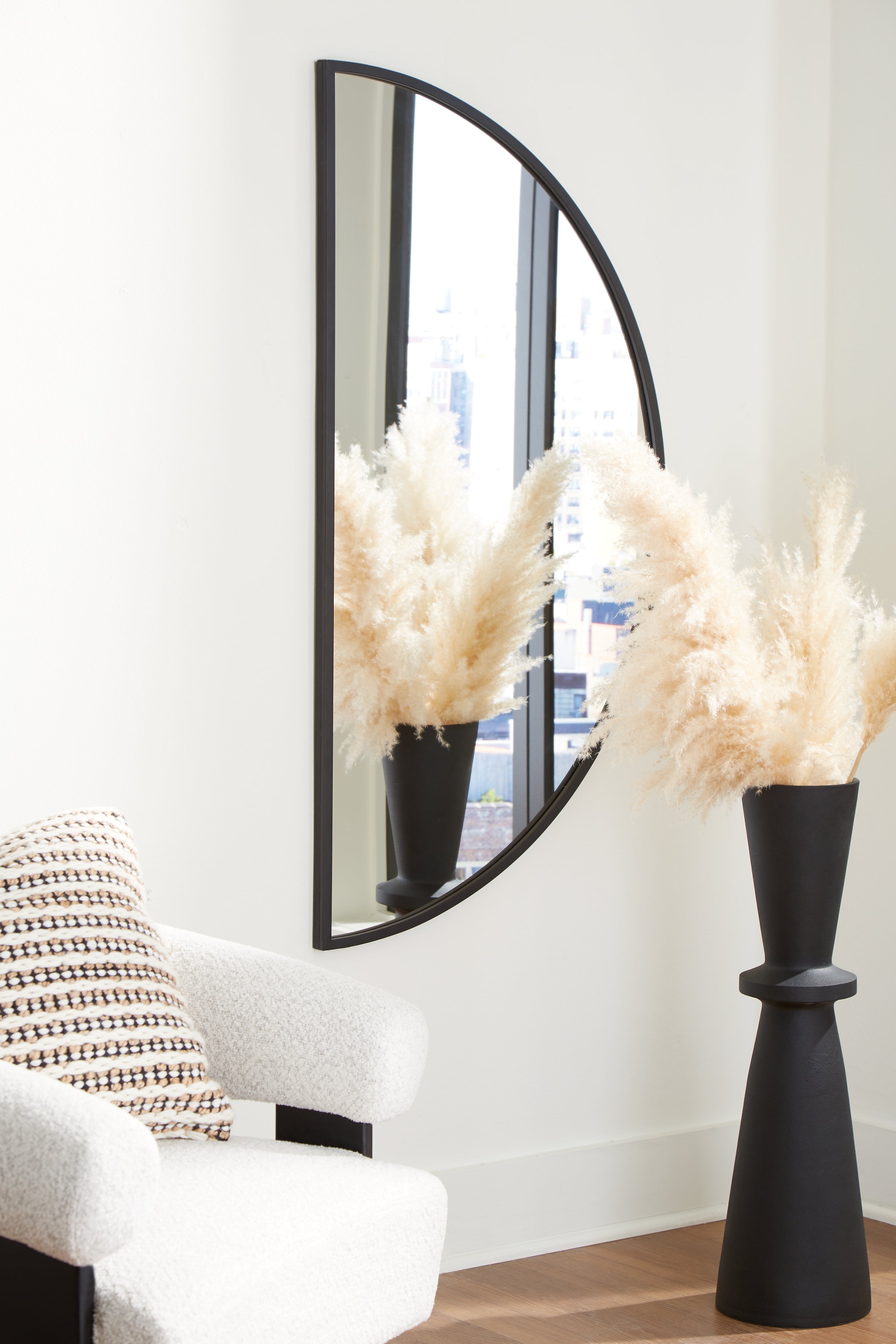 Elite Furniture Outlet - Ashley Furniture - Denlow Mirror - Accent Mirror / Black - A8010333