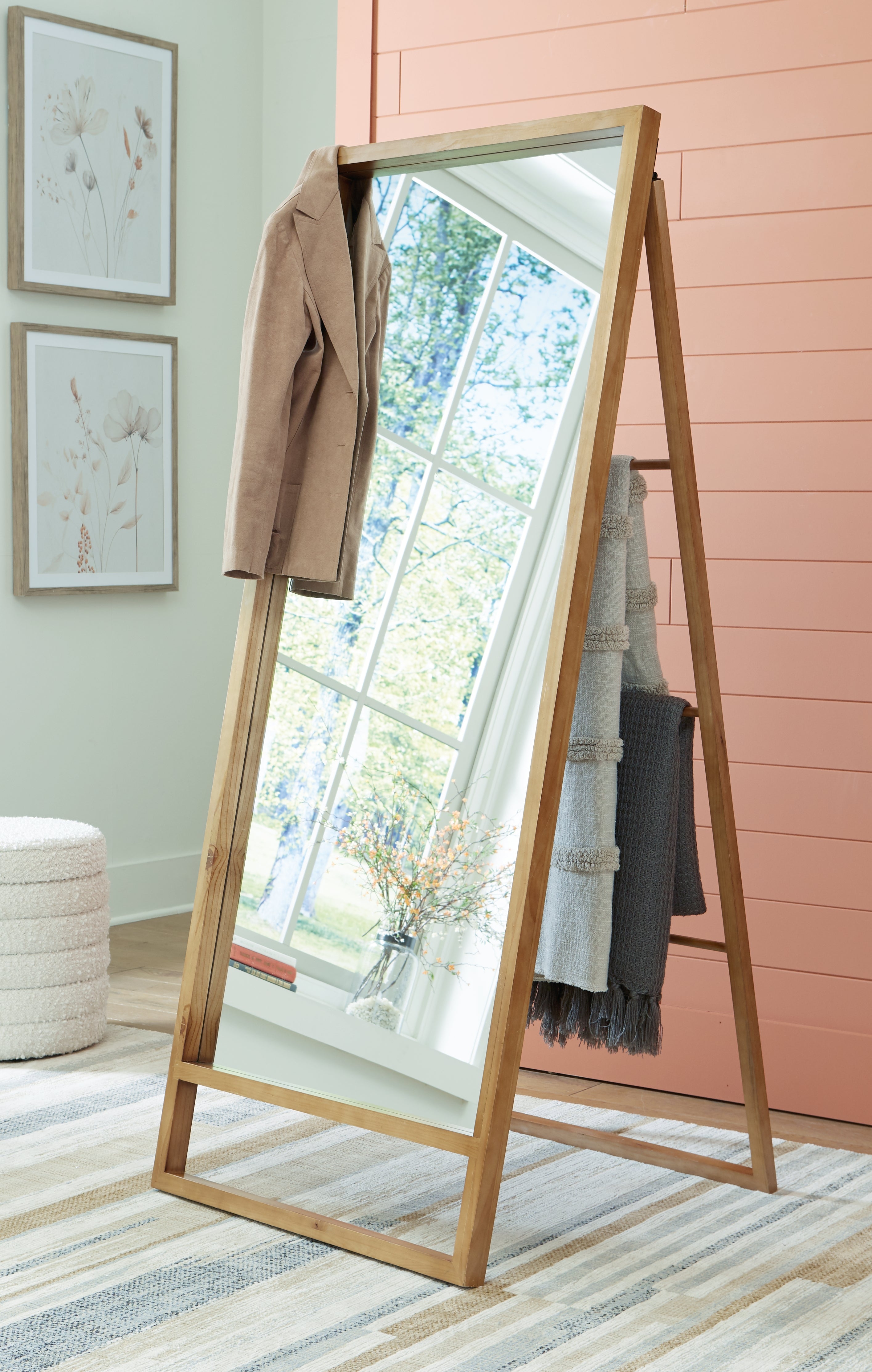 Elite Furniture Outlet - Ashley Furniture - Devford Mirror - Floor Mirror / Brown - A8010341