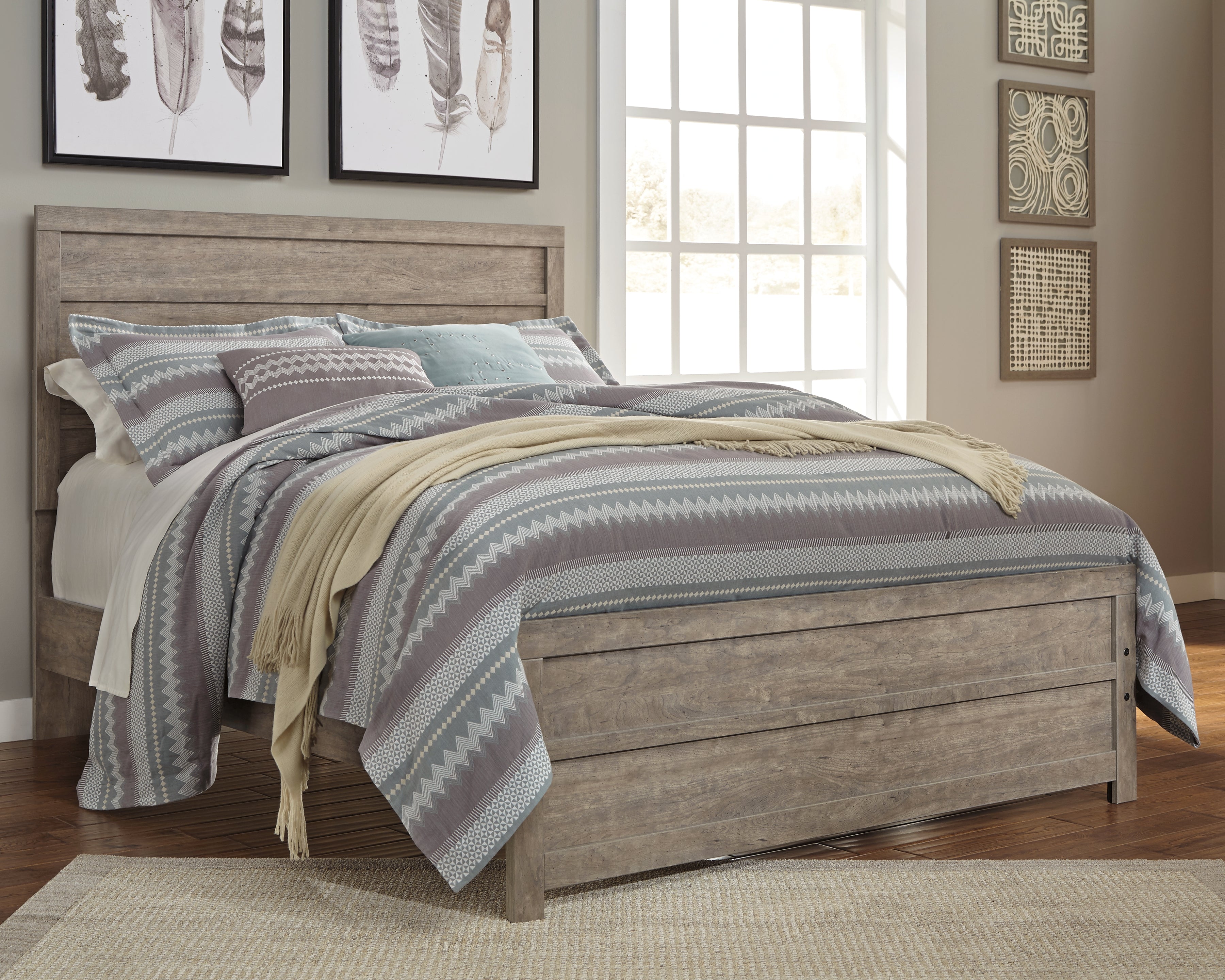 Elite Furniture Outlet - Ashley Furniture - Culverbach Bedroom - Queen Panel Bed / Gray - B070B8
