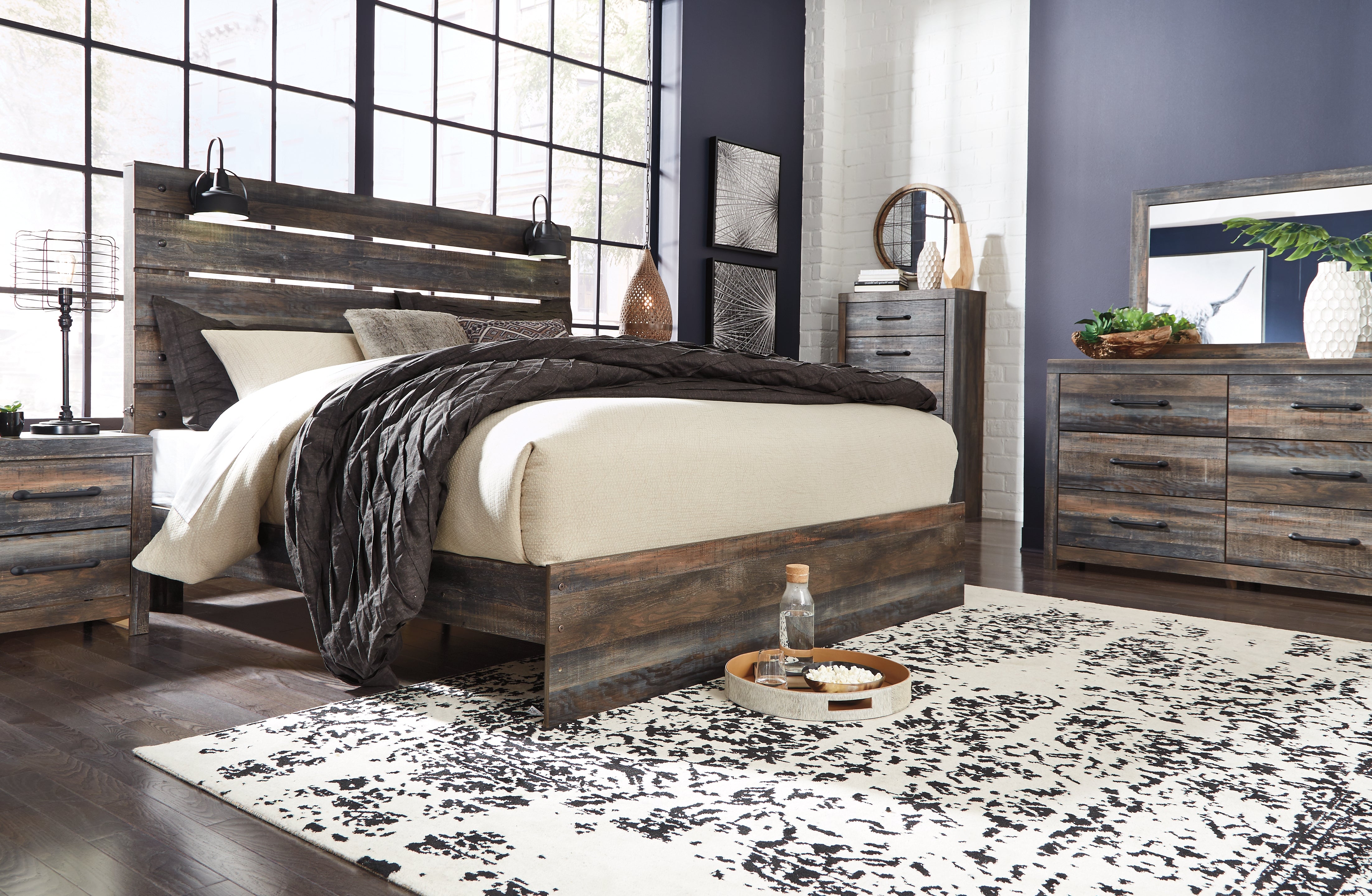 Elite Furniture Outlet - Ashley Furniture - Drystan Bedroom - King Panel Bed / Multi - B211B14