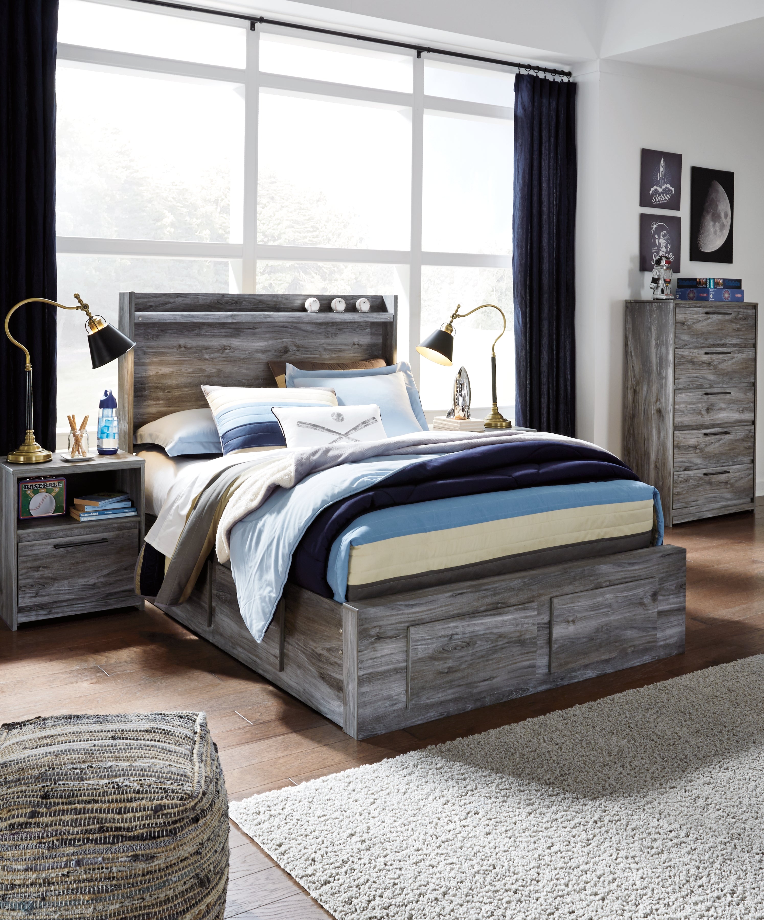 Elite Furniture Outlet - Ashley Furniture - Baystorm Bedroom - Full Panel Bed with 4 Storage Drawers / Gray - B221B25