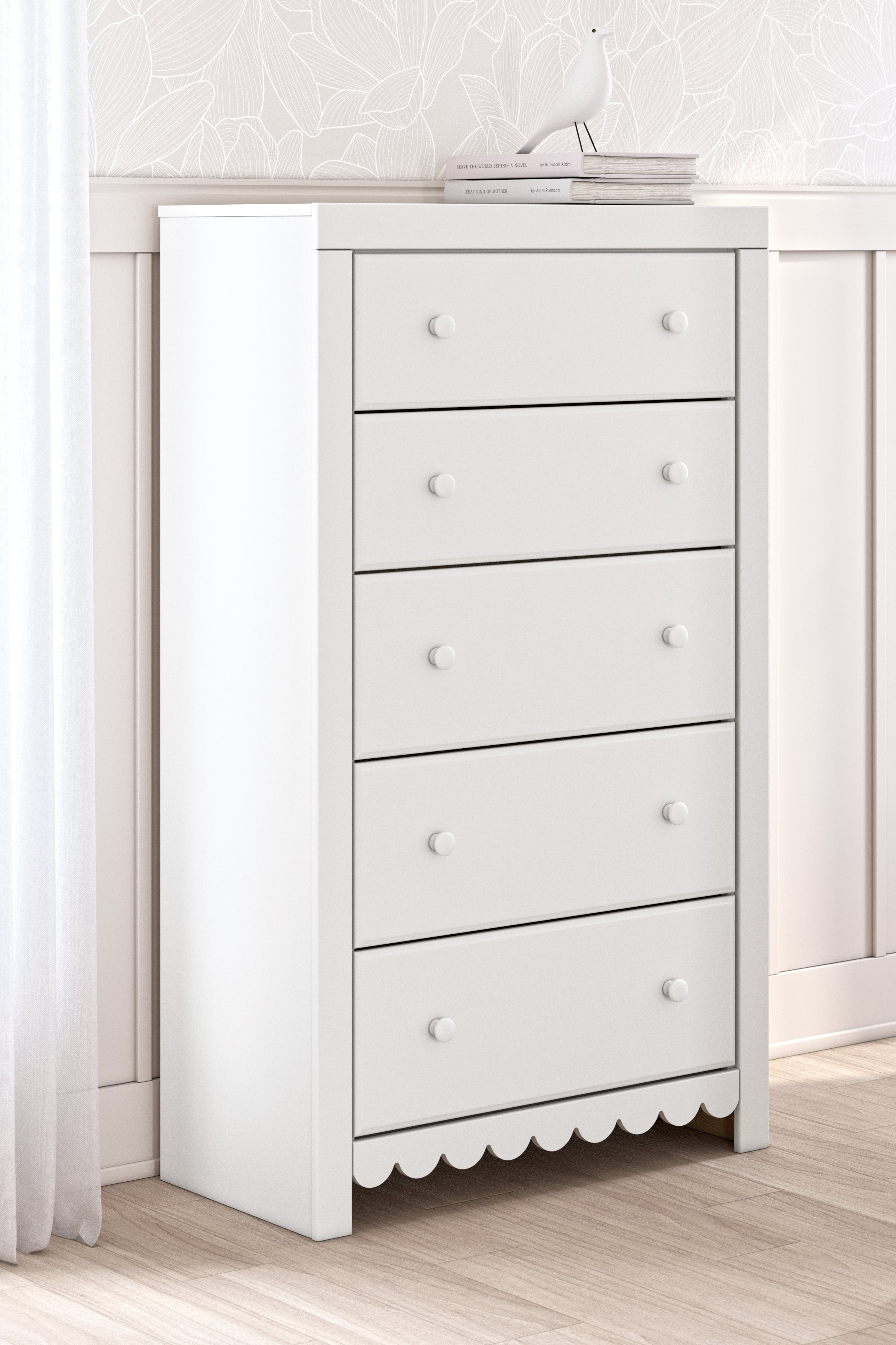 Elite Furniture Outlet - Ashley Furniture - Mollviney Bedroom - Five Drawer Chest / White - B2540-46