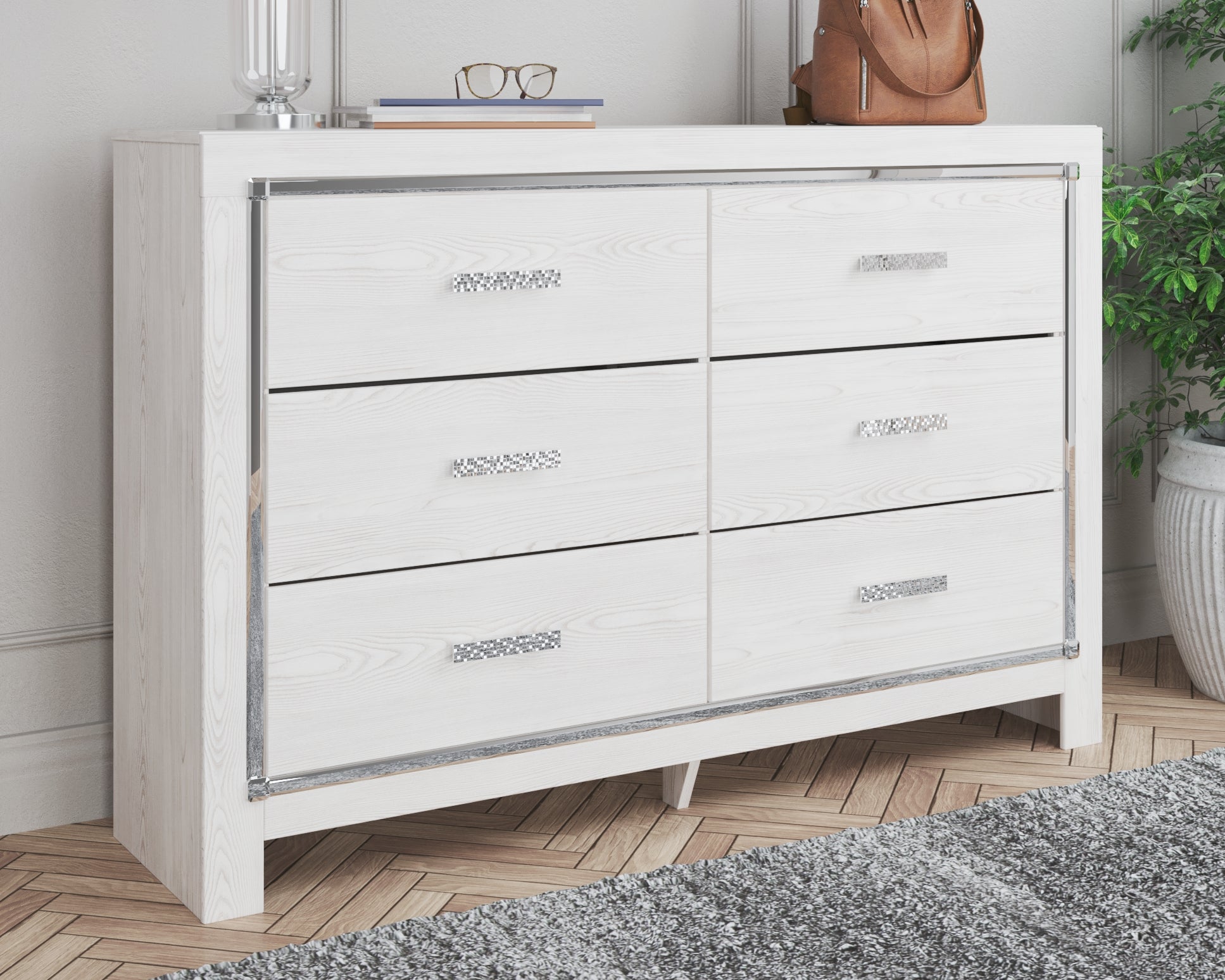 Elite Furniture Outlet - Ashley Furniture - Altyra Bedroom - Six Drawer Dresser / White - B2640-31
