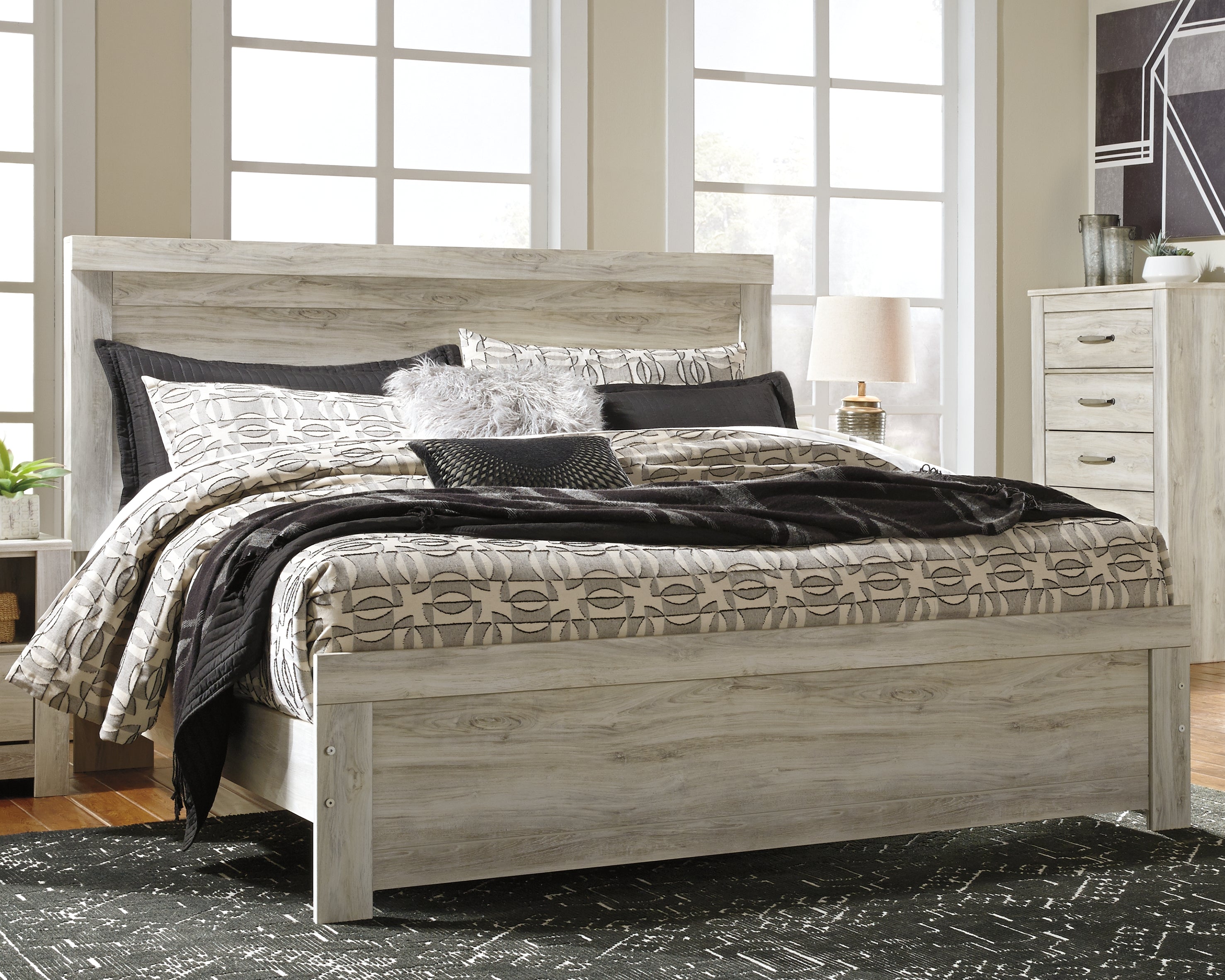 Elite Furniture Outlet - Ashley Furniture - Bellaby Bedroom - King Panel Bed / Whitewash - B331B8