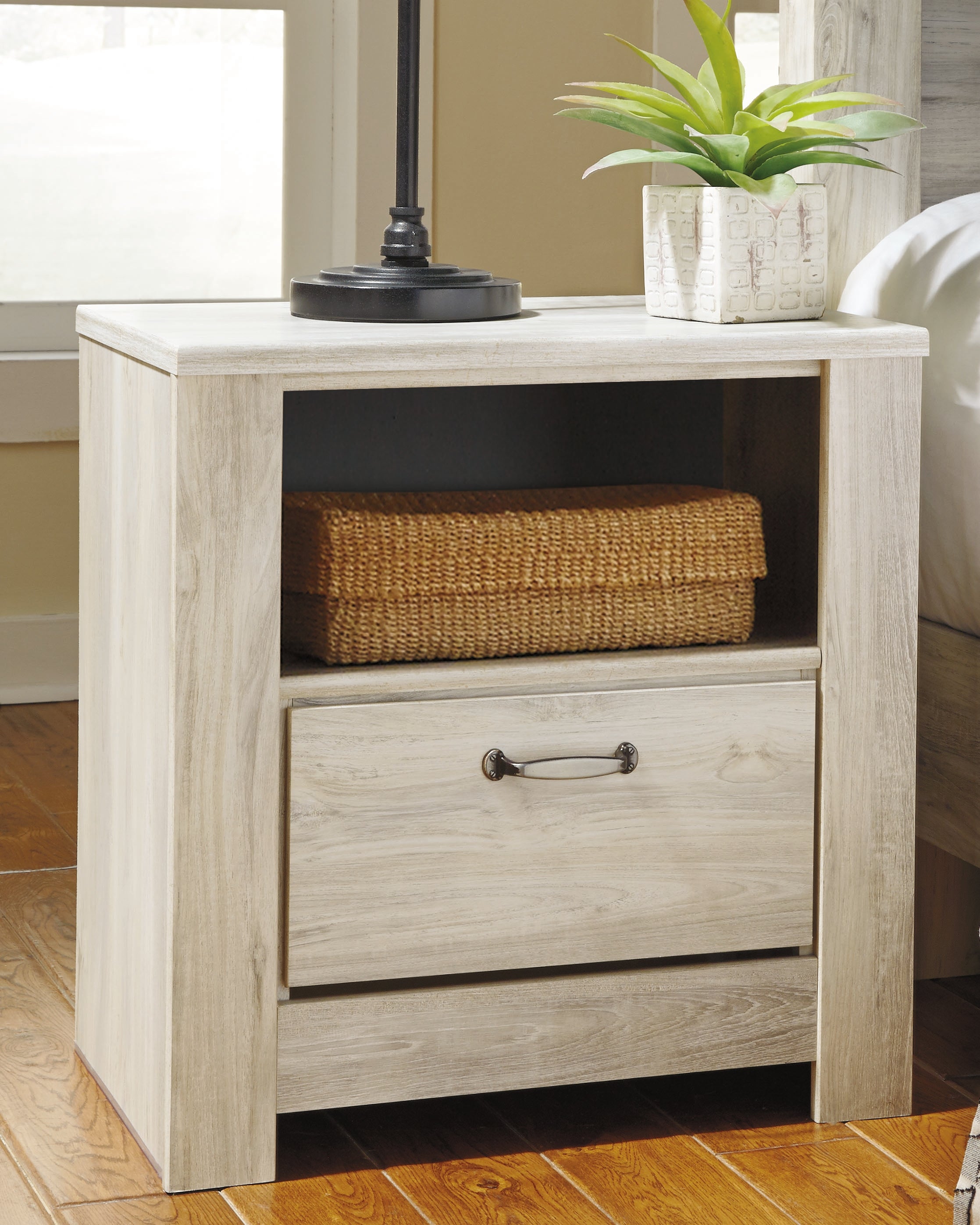 Elite Furniture Outlet - Ashley Furniture - Bellaby Bedroom - One Drawer Night Stand / Whitewash - B331-91