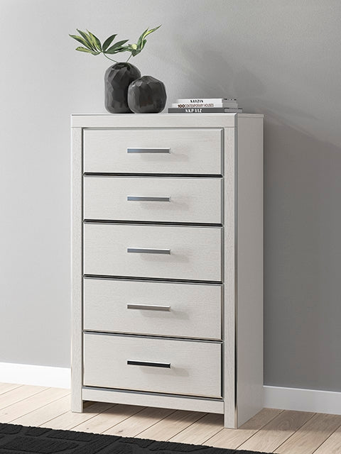 Elite Furniture Outlet - Ashley Furniture - Zuraleus Bedroom - Five Drawer Chest / White - PCB3381-46