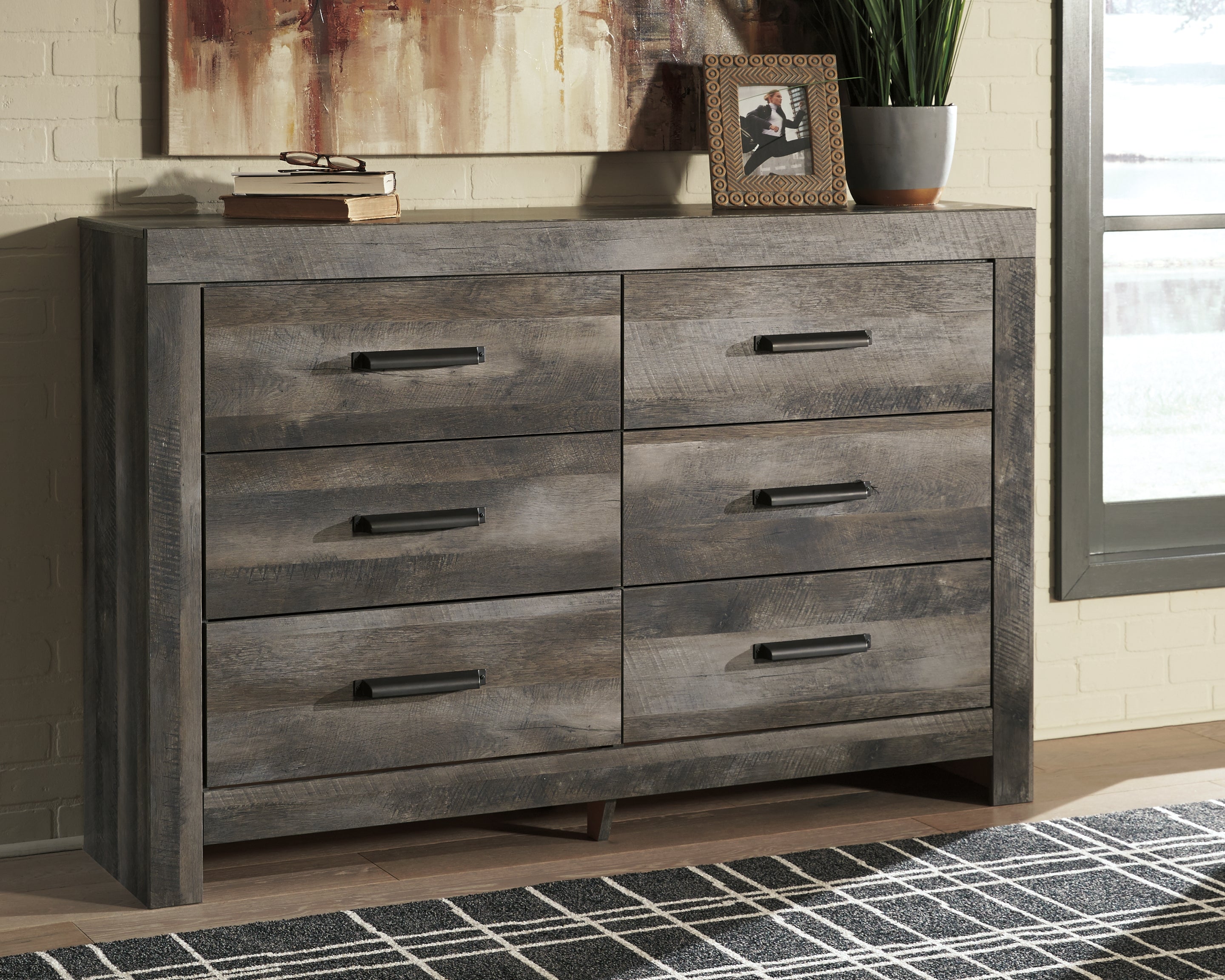 Elite Furniture Outlet - Ashley Furniture - Wynnlow Bedroom - Six Drawer Dresser / Gray - B440-31