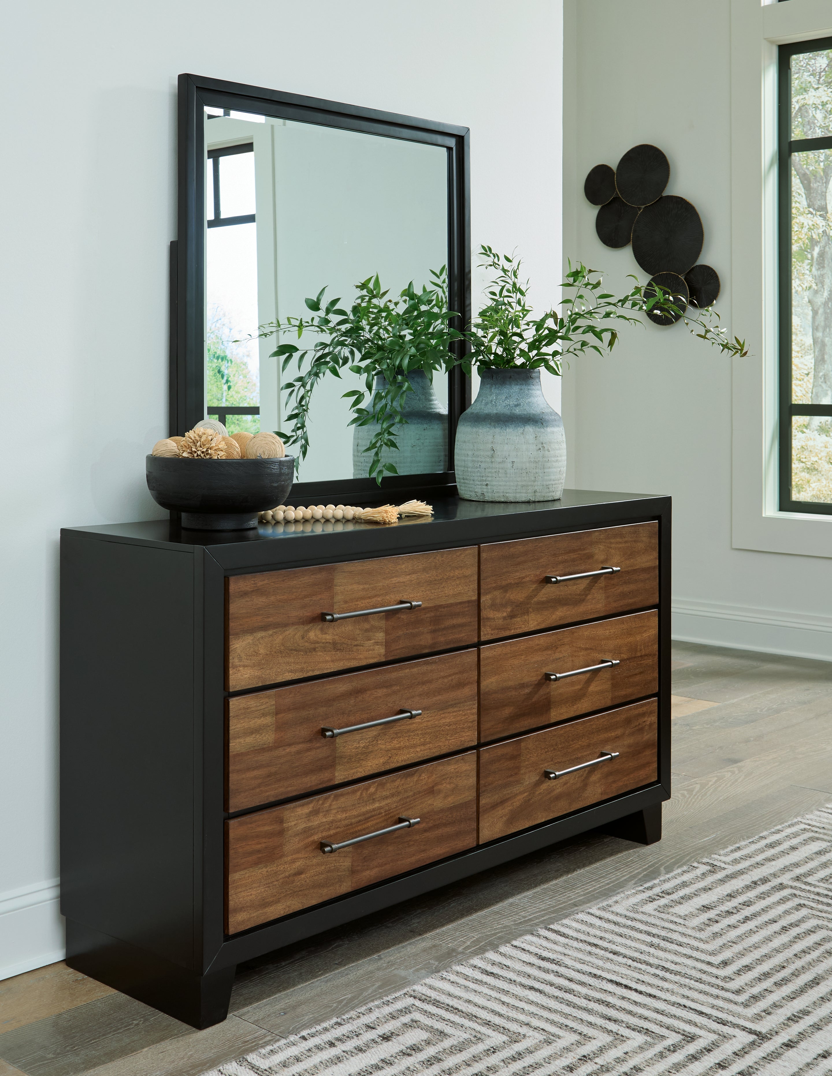 Elite Furniture Outlet - Ashley Furniture - Kraeburn Bedroom - Dresser and Mirror / Brown/Black - B496B1