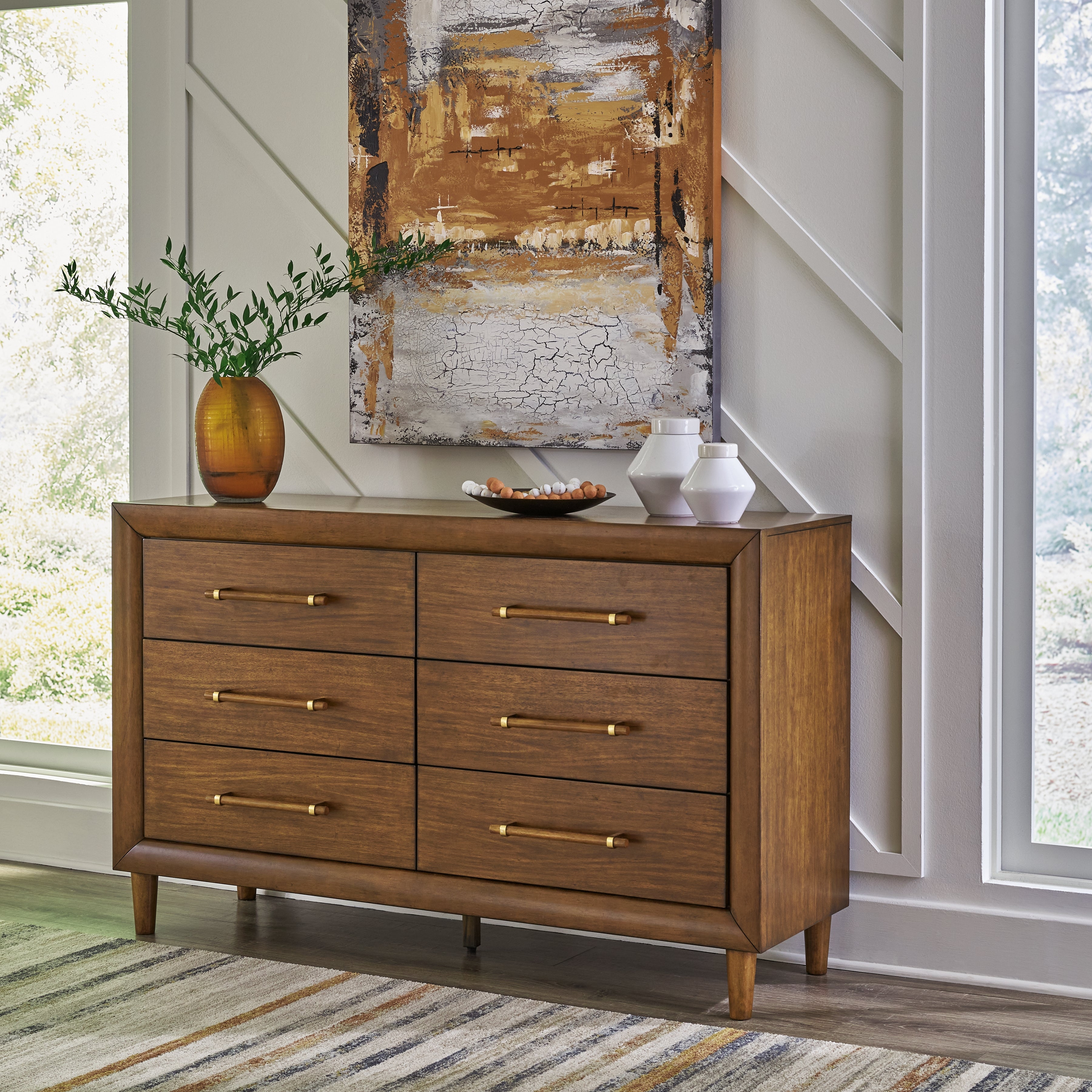 Elite Furniture Outlet - Ashley Furniture - Lyncott Bedroom - Dresser / Brown - B615-31