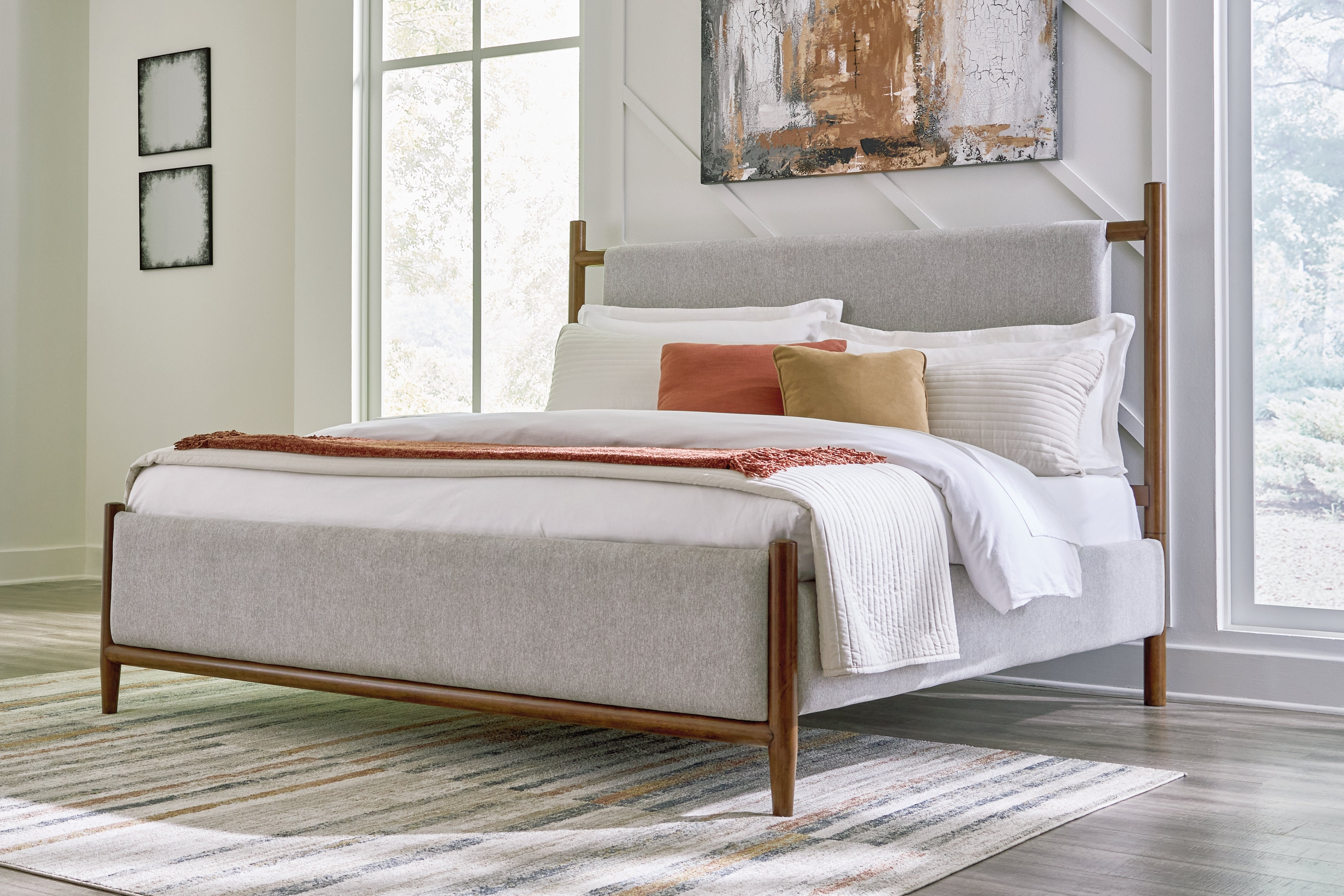 Elite Furniture Outlet - Ashley Furniture - Lyncott Bedroom - King Upholstered Bed / Brown - B615B6