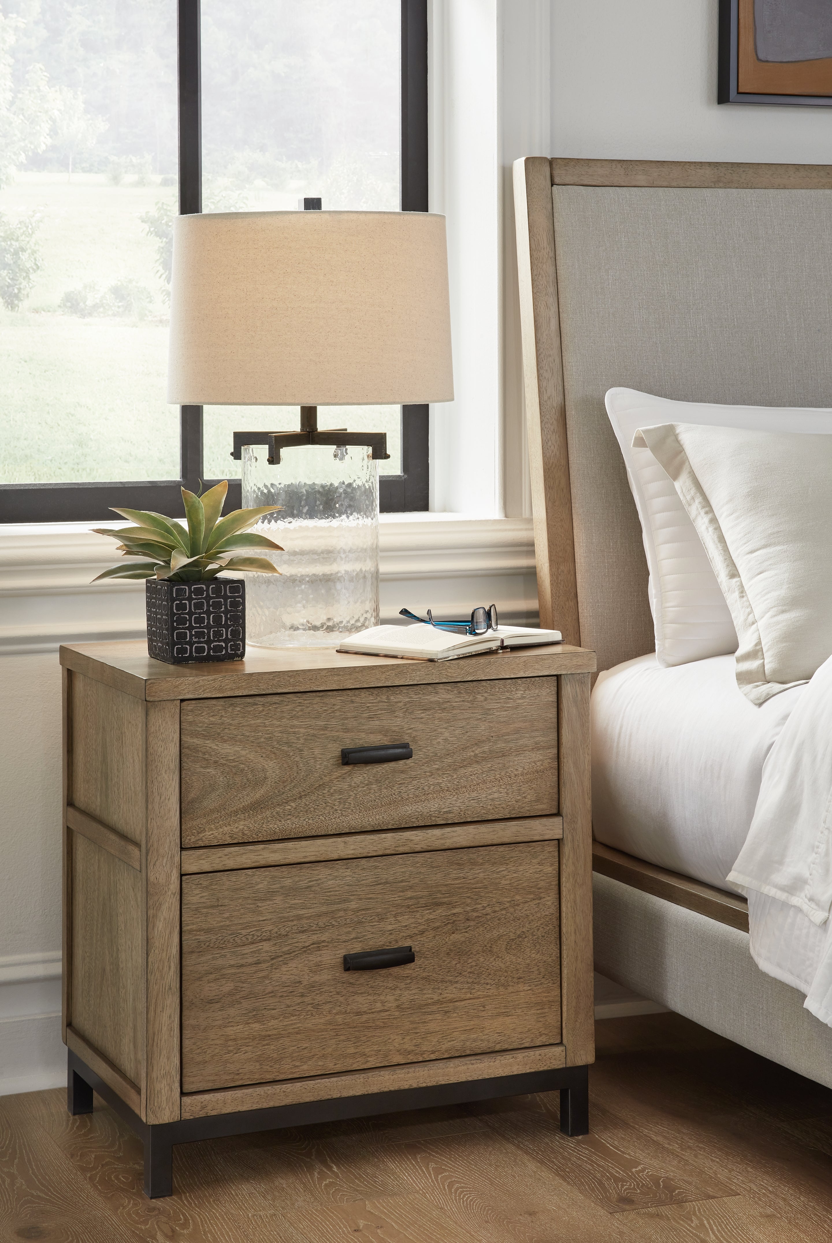 Elite Furniture Outlet - Ashley Furniture - Tomtyn Bedroom - Two Drawer Night Stand / Light Brown - B622-92