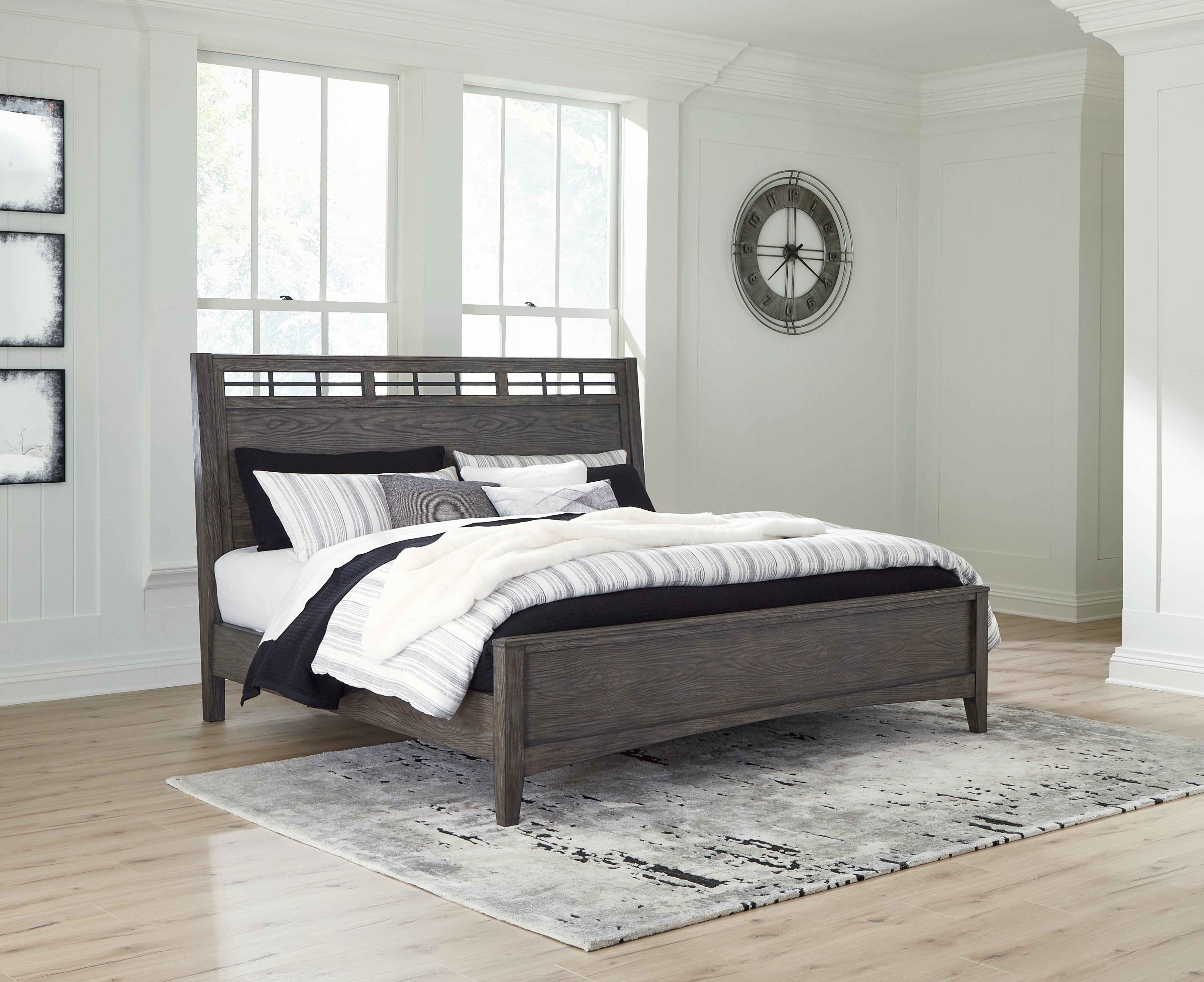 Elite Furniture Outlet - Ashley Furniture - Montillan Bedroom - King Panel Bed / Grayish Brown - B651B4