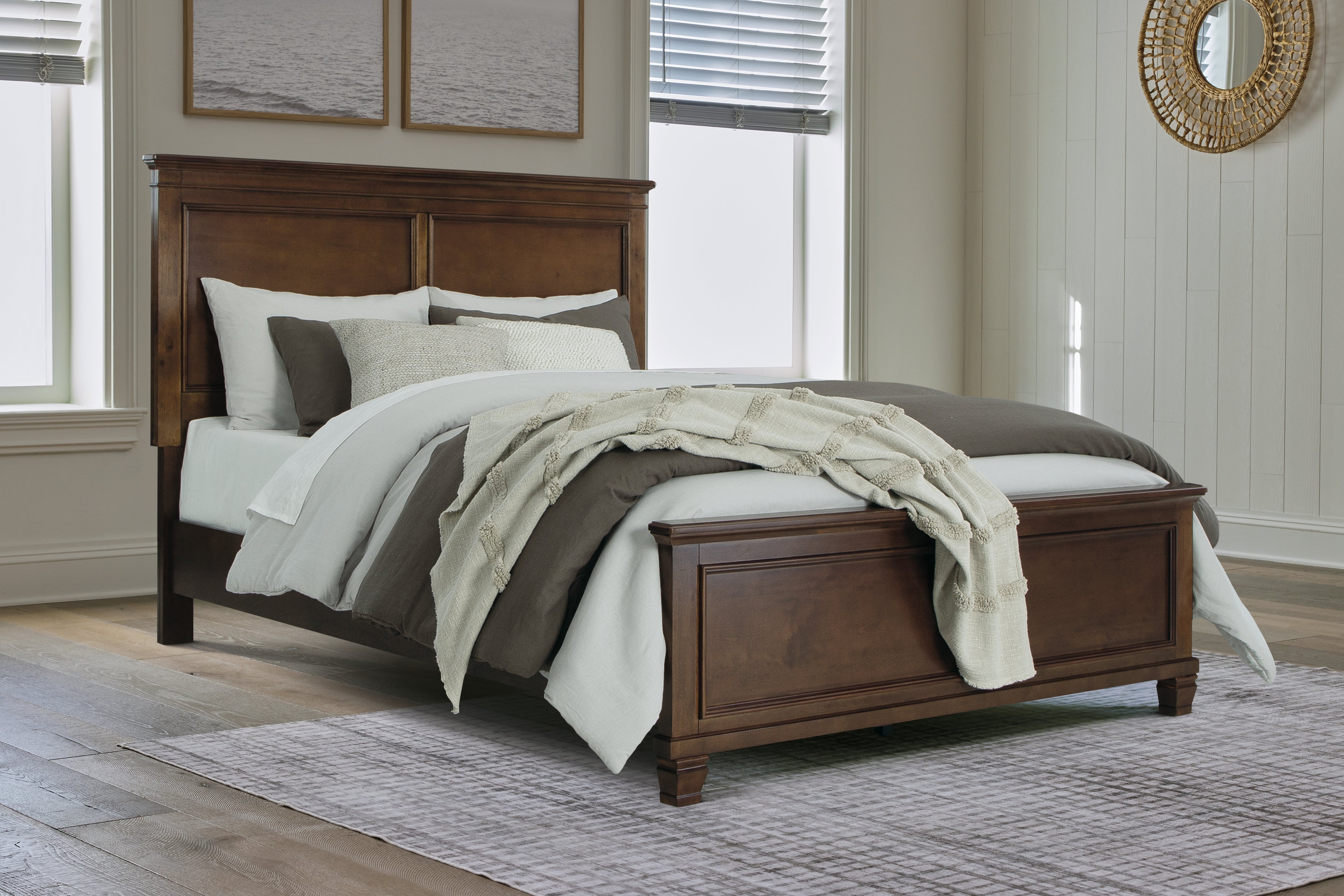 Elite Furniture Outlet - Ashley Furniture - Danabrin Bedroom - Queen Panel Bed / Brown - B685B2